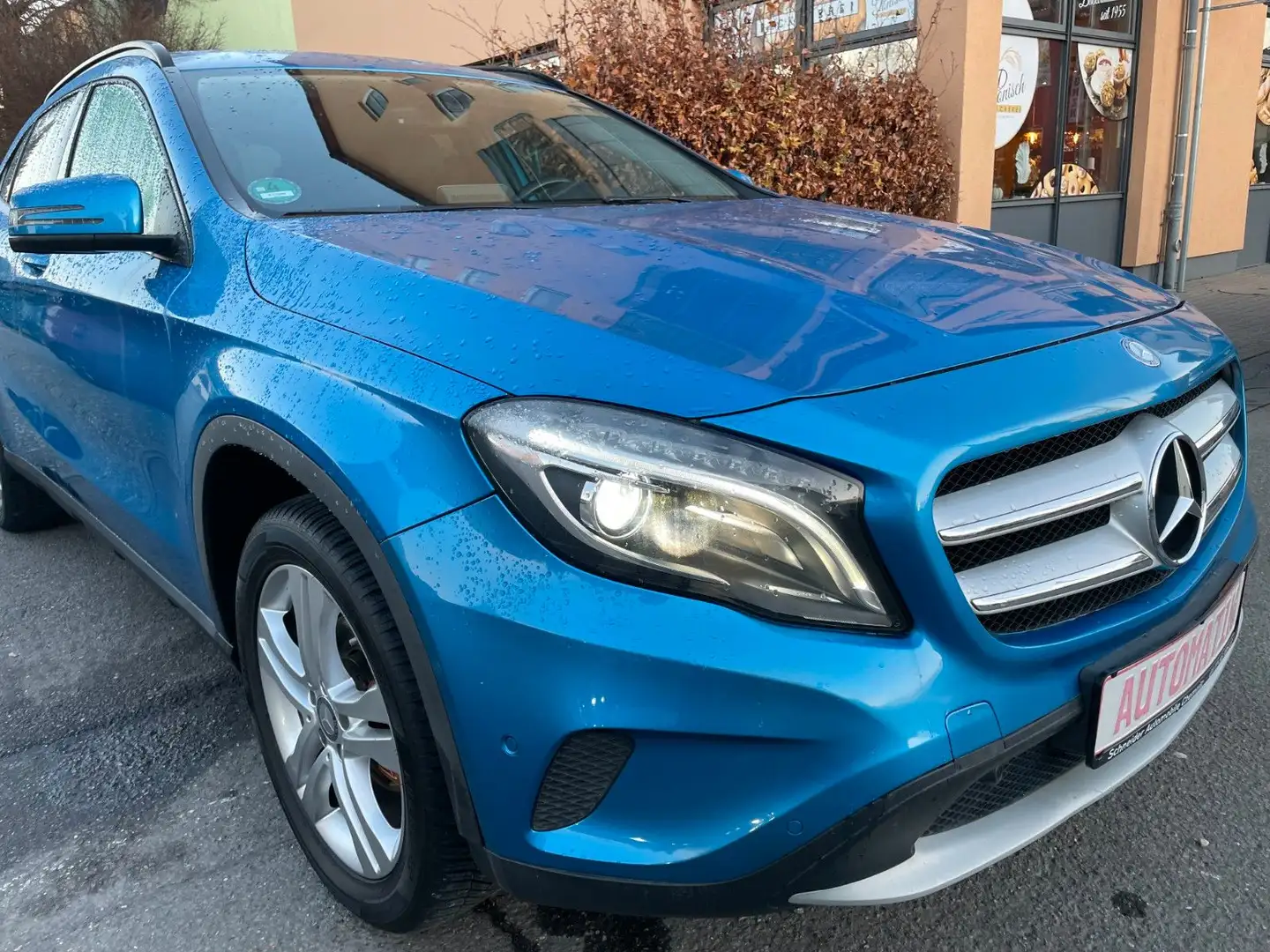 Mercedes-Benz GLA 180 GLA GLA 180 Bleu - 2
