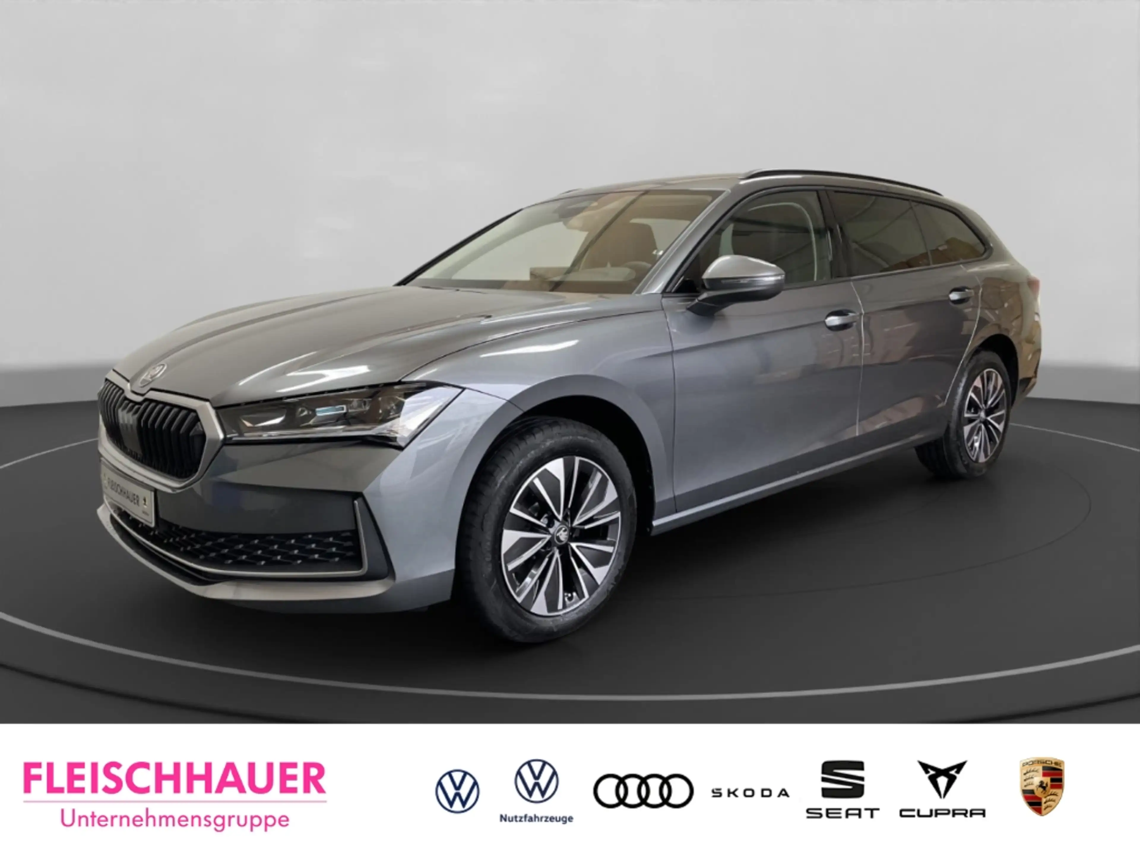 Skoda Superb Combi Selection 2,0 TDI AHK Standhzg. LED
