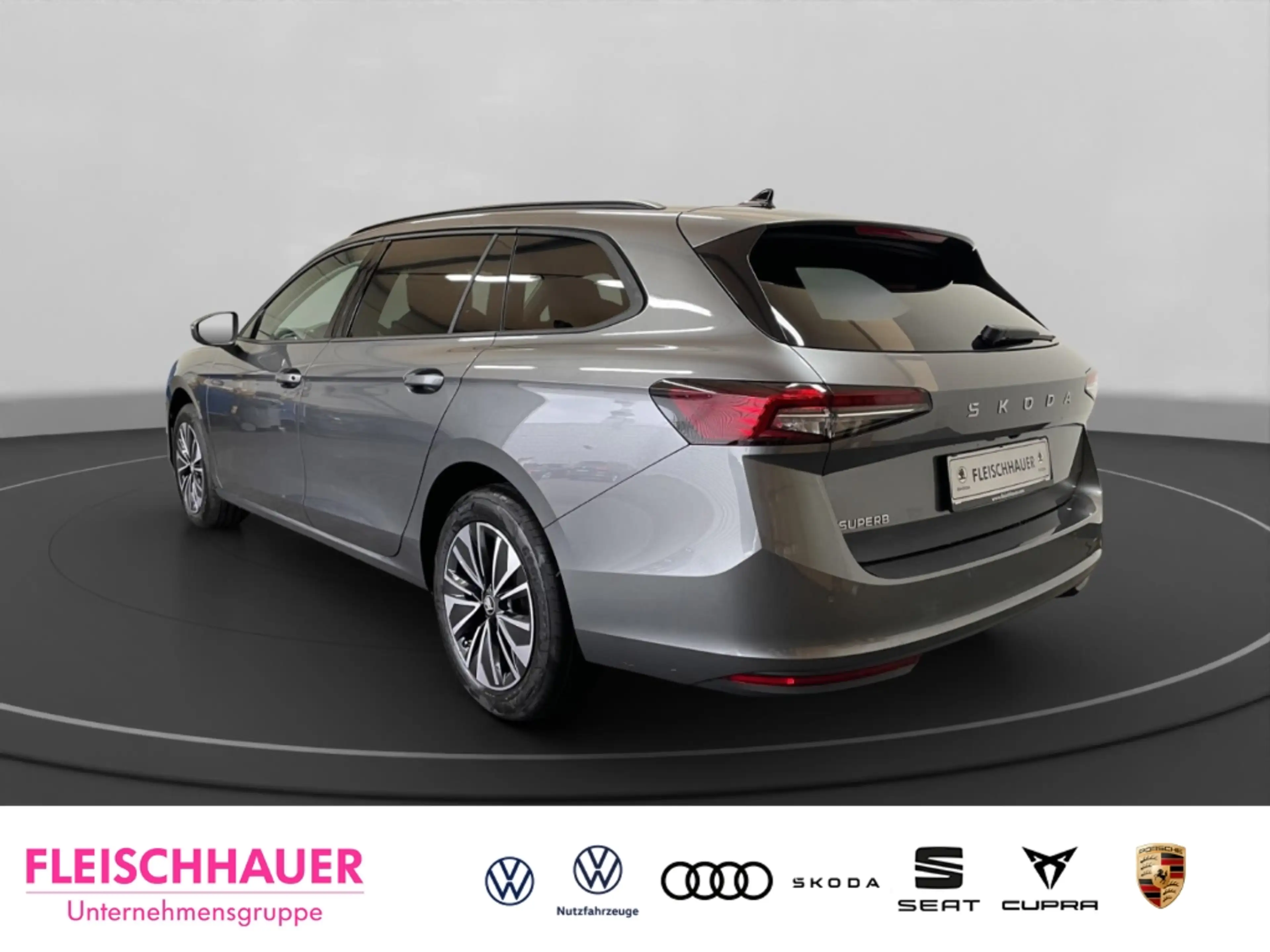 Skoda Superb Combi Selection 2,0 TDI AHK Standhzg. LED — photo 4