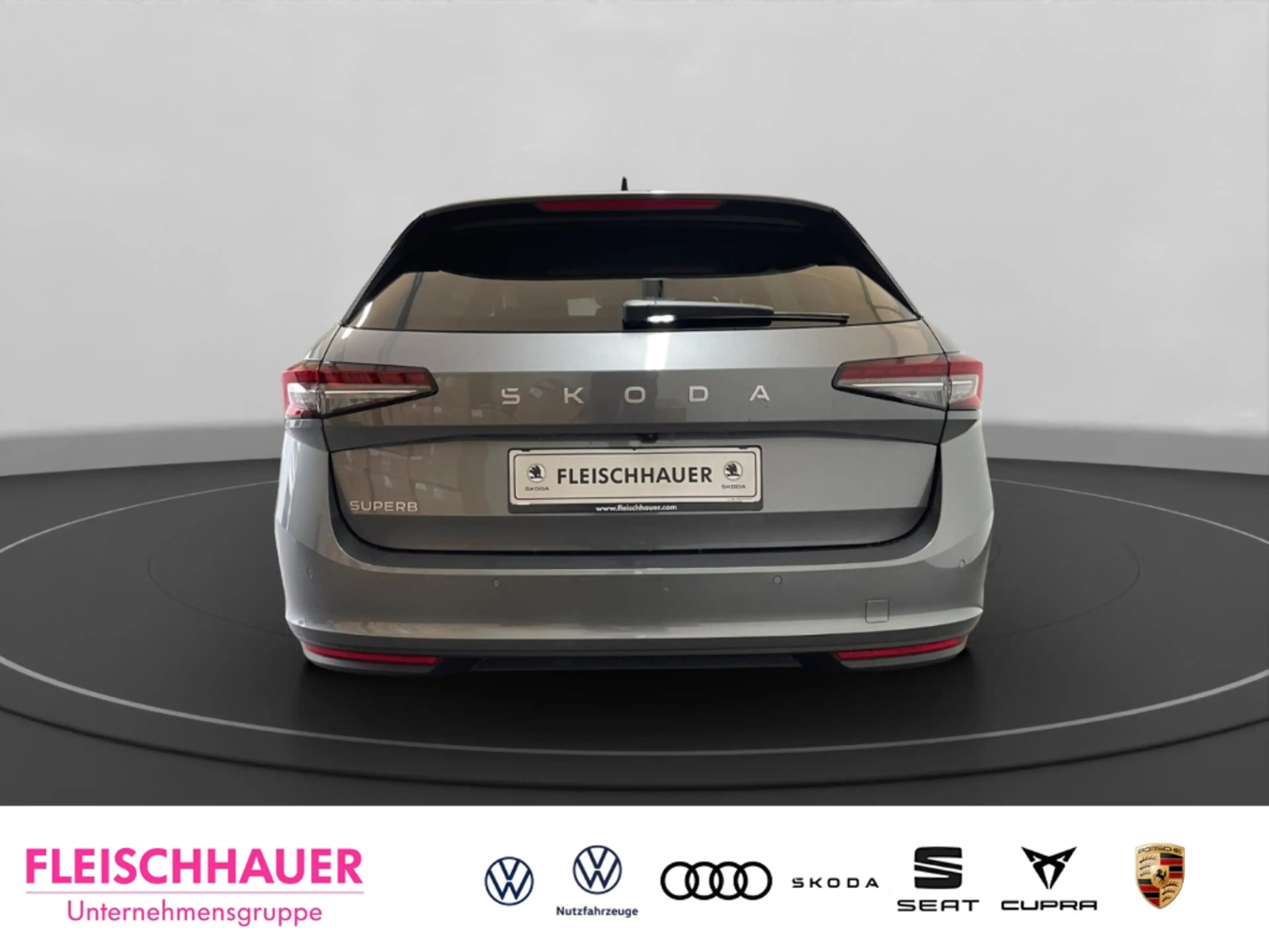 Skoda Superb Combi Selection 2,0 TDI AHK Standhzg. LED — photo 5