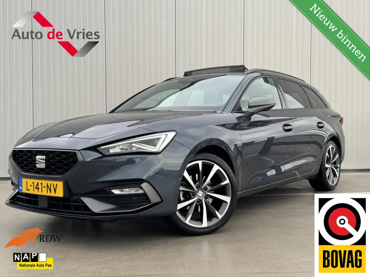 SEAT Leon Sportstourer 1.5 eTSI FR Business Intense|NL-Auto Gris - 1