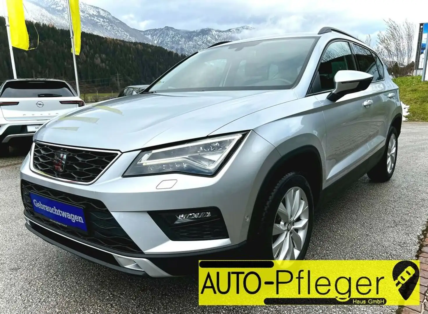 SEAT Ateca 1.6 TDI DSG Automatik Style Silber - 1