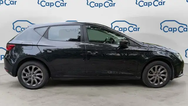 SEAT Leon view 4