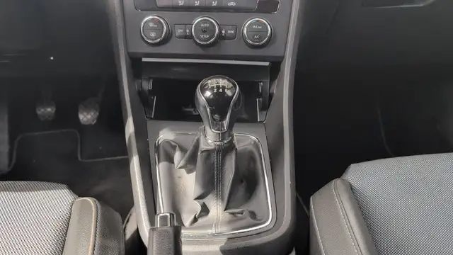 SEAT Leon view 13
