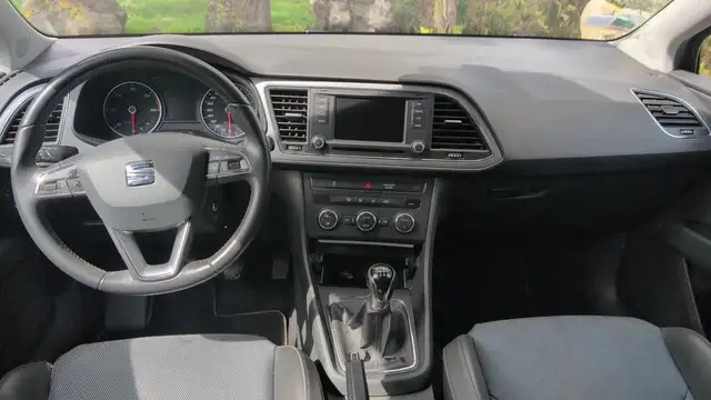 SEAT Leon view 11
