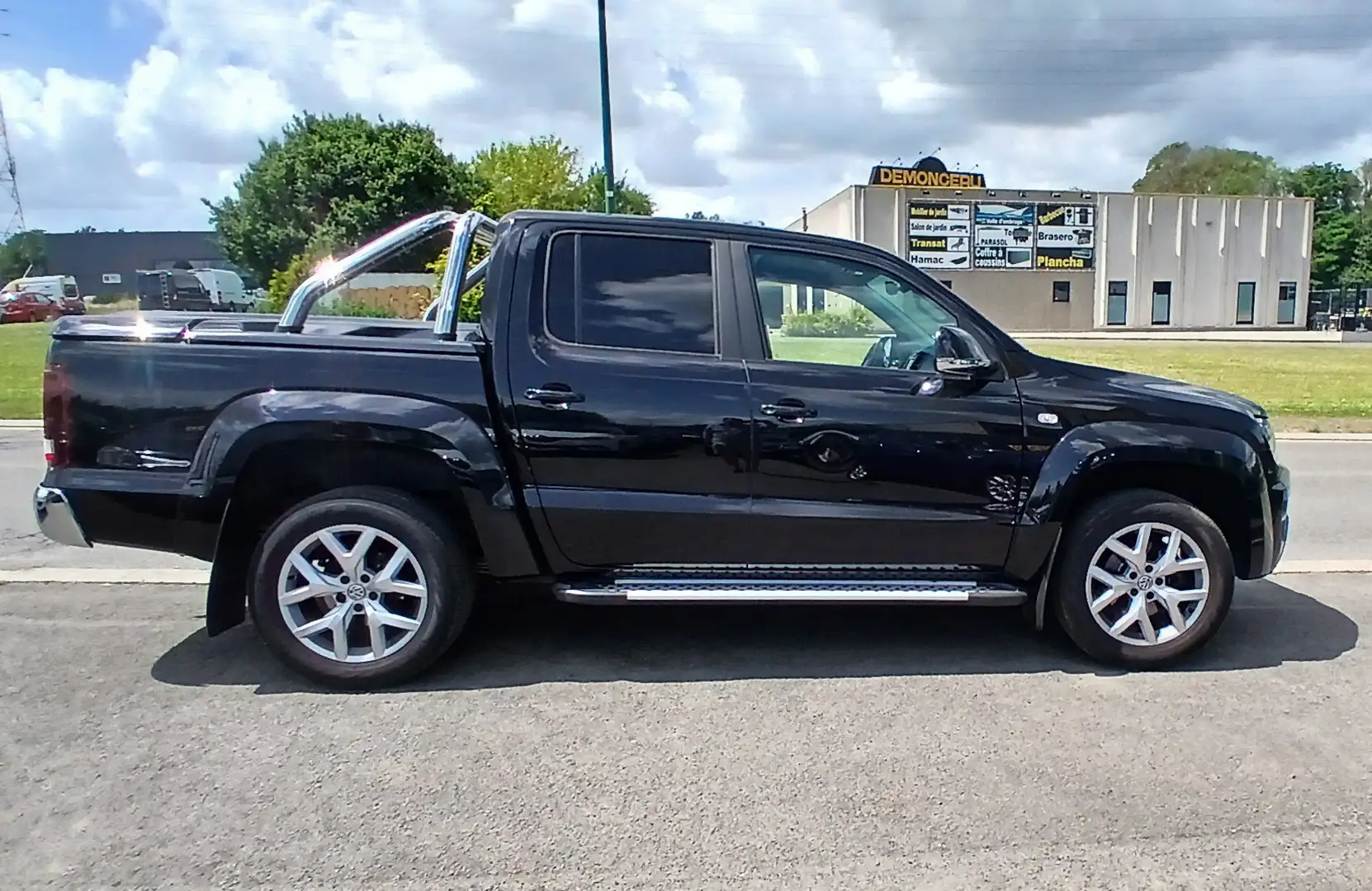 Volkswagen Amarok 30 V6TDi 4 X 4 AUTOM cuir gps airco j alu + tva Zwart - 2