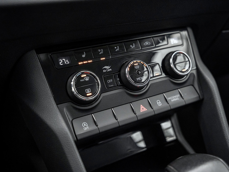 Skoda Karoq 1.5 TSI Tour DSG Kessy pACC SmartLink S — photo 8