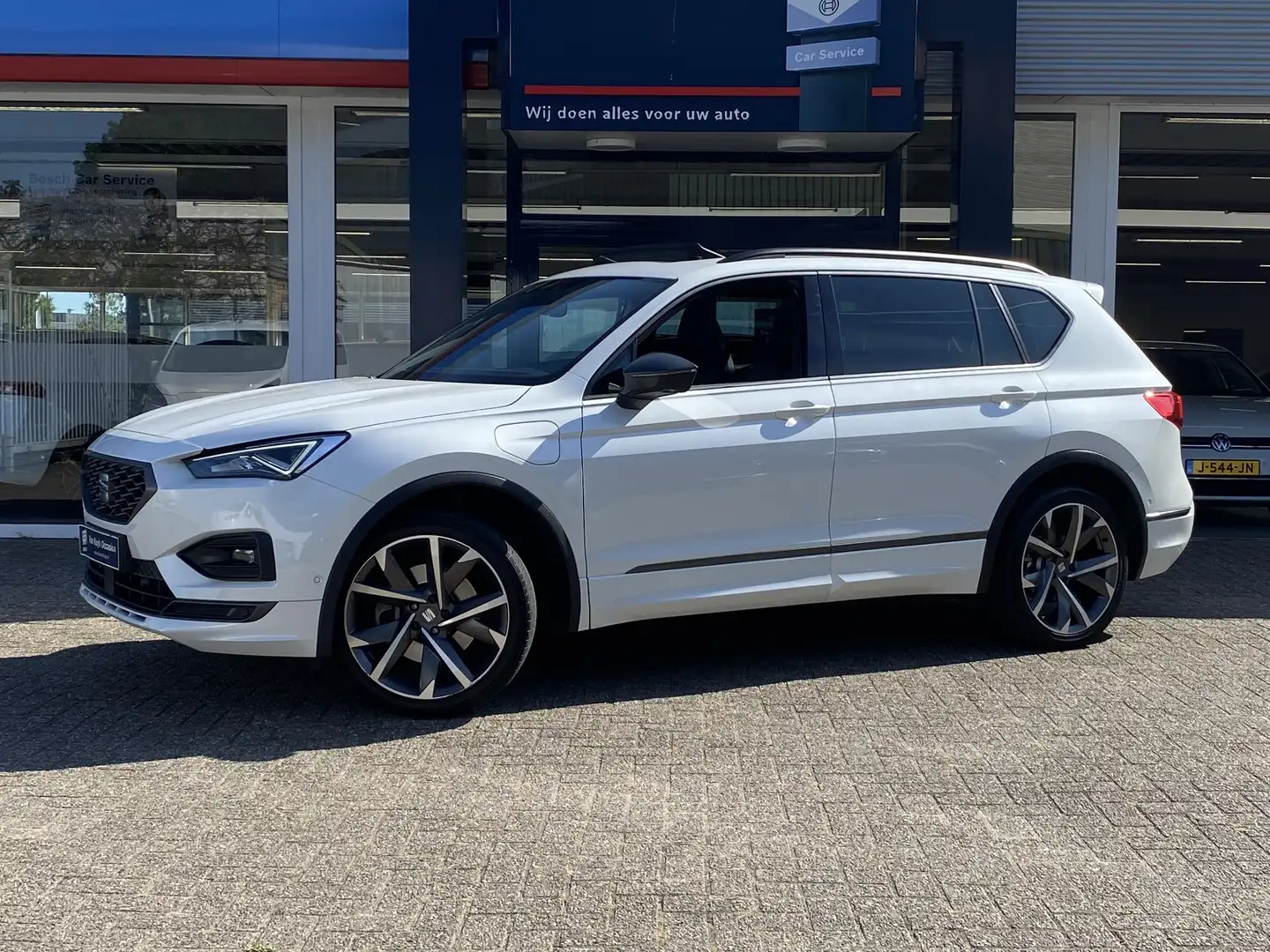 SEAT Tarraco 1.4 TSI e-Hybrid PHEV FR / Automaat / NL-Auto / 1e Wit - 2