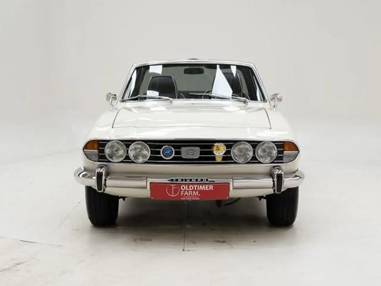 Triumph Stag '71 CH2205L, foto 8