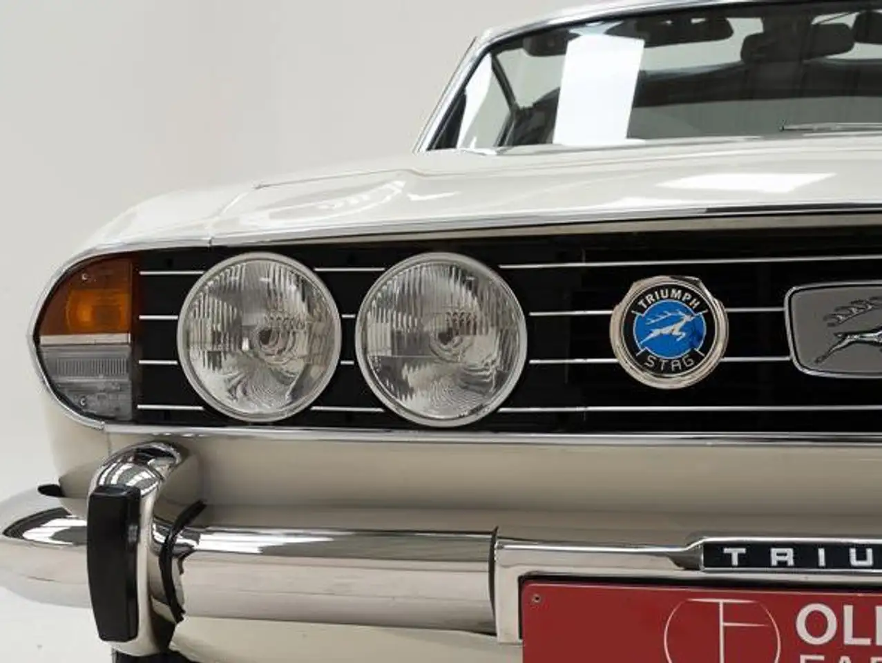 Triumph Stag '71 CH2205L, foto 9
