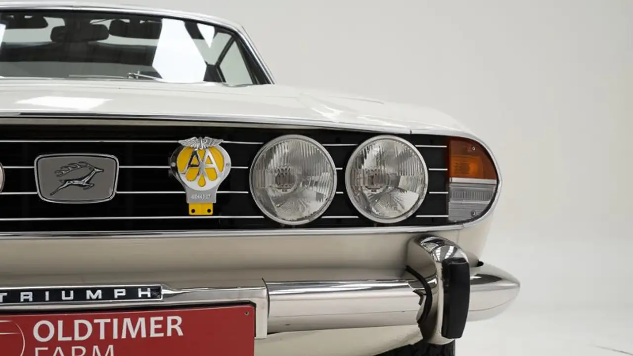 Triumph Stag '71 CH2205L, foto 10