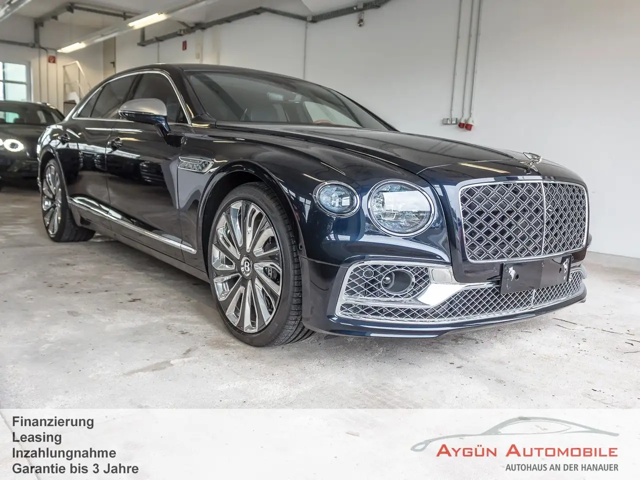 Bentley Flying Spur 2024