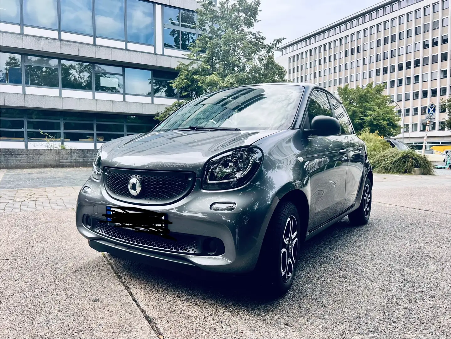 smart forFour smart forfour Šedá - 1