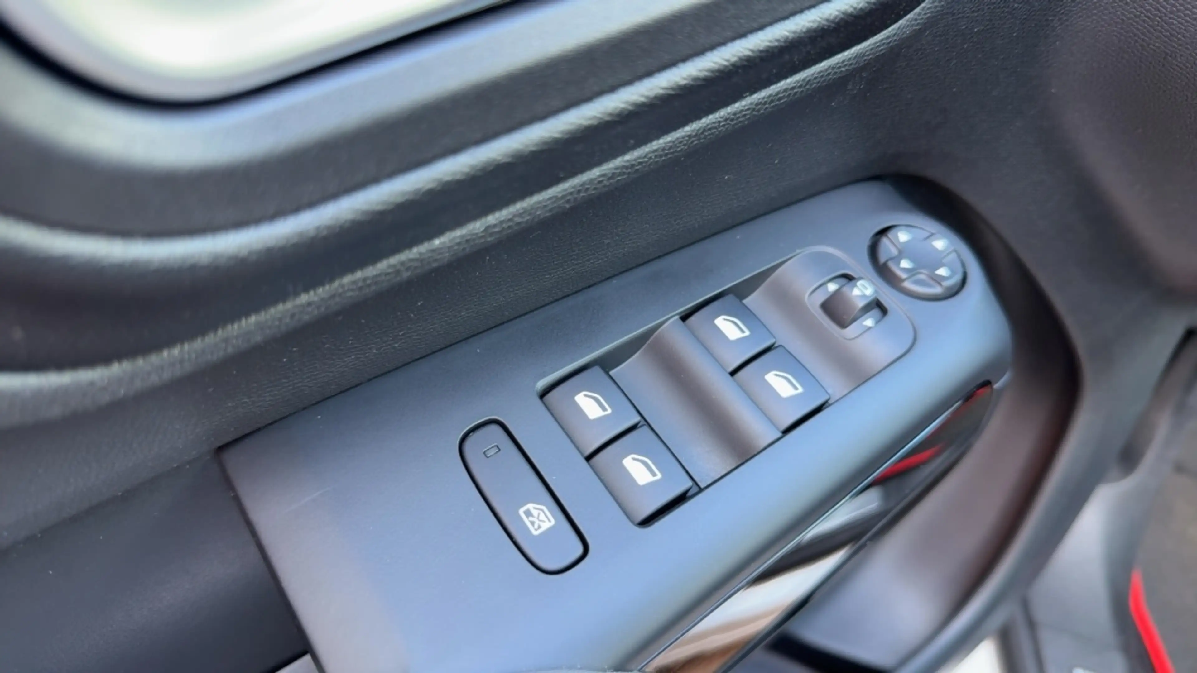 Citroen C5 Aircross 1.2 PT Business Plus 130PK Automaat Leder Trekhaak — photo 17