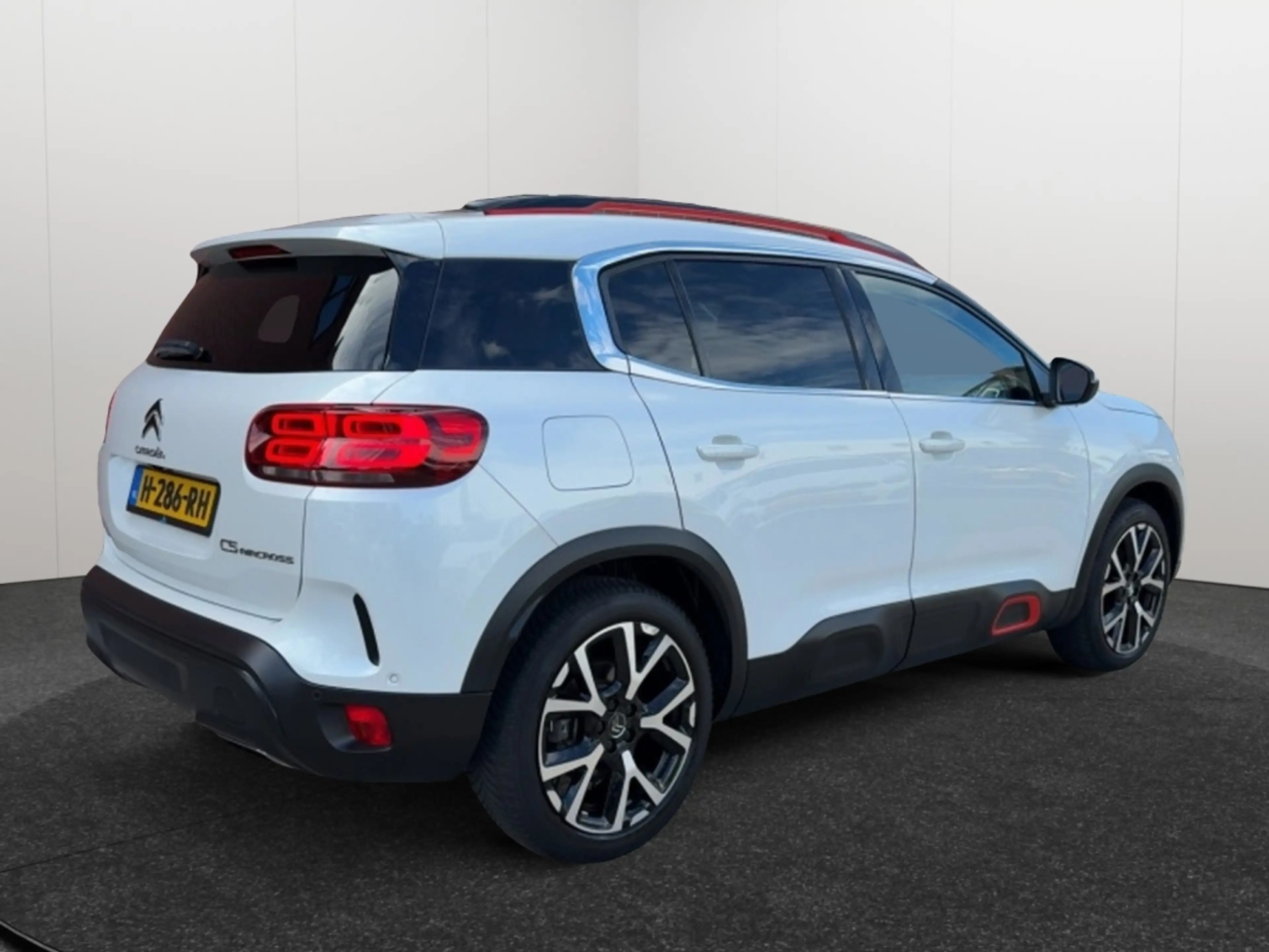 Citroen C5 Aircross 1.2 PT Business Plus 130PK Automaat Leder Trekhaak — photo 32