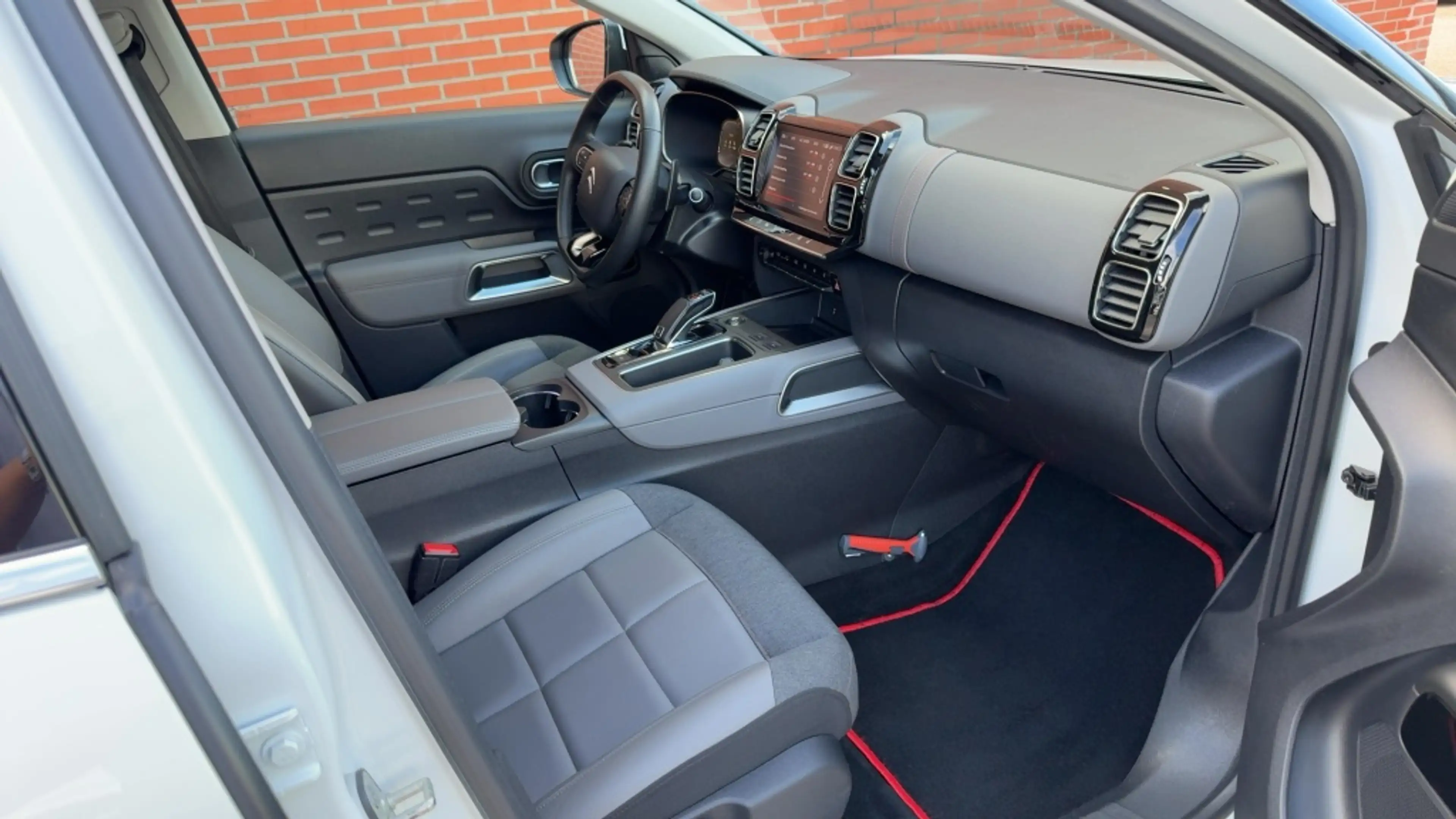 Citroen C5 Aircross 1.2 PT Business Plus 130PK Automaat Leder Trekhaak — photo 16