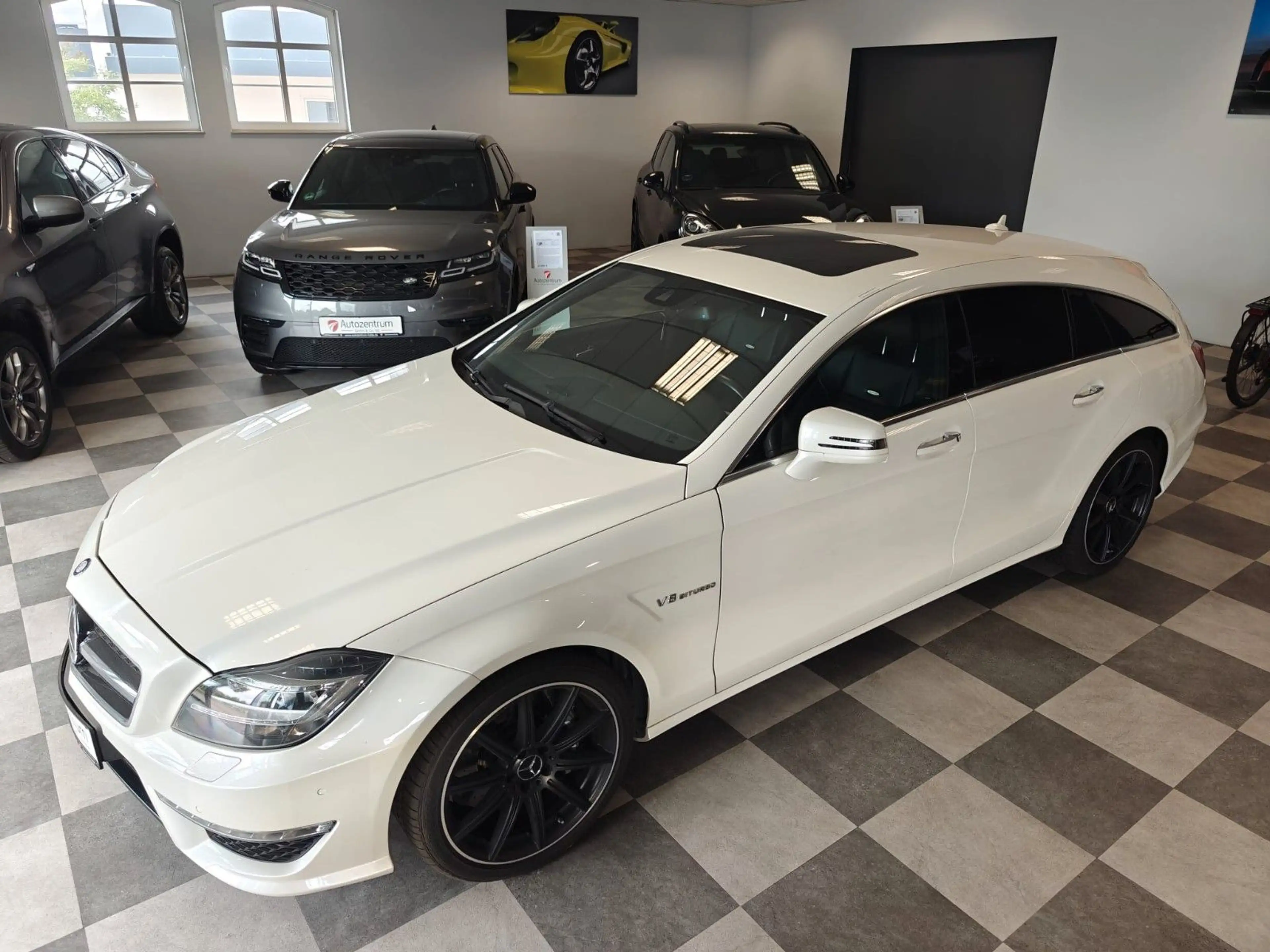 Mercedes-Benz CLS CLS 63 AMG — photo 14
