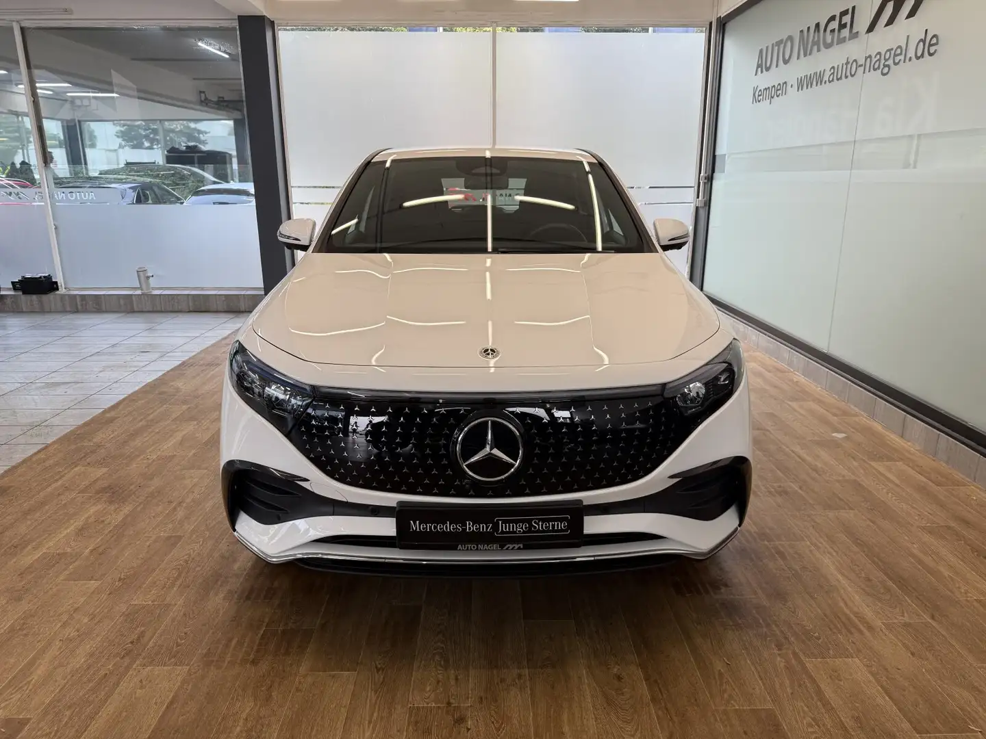 Mercedes-Benz EQA 350 EQA 350 4M AMG +LED+NAVI+DAB+AHK+Head-Up+360°+ Weiß - 2