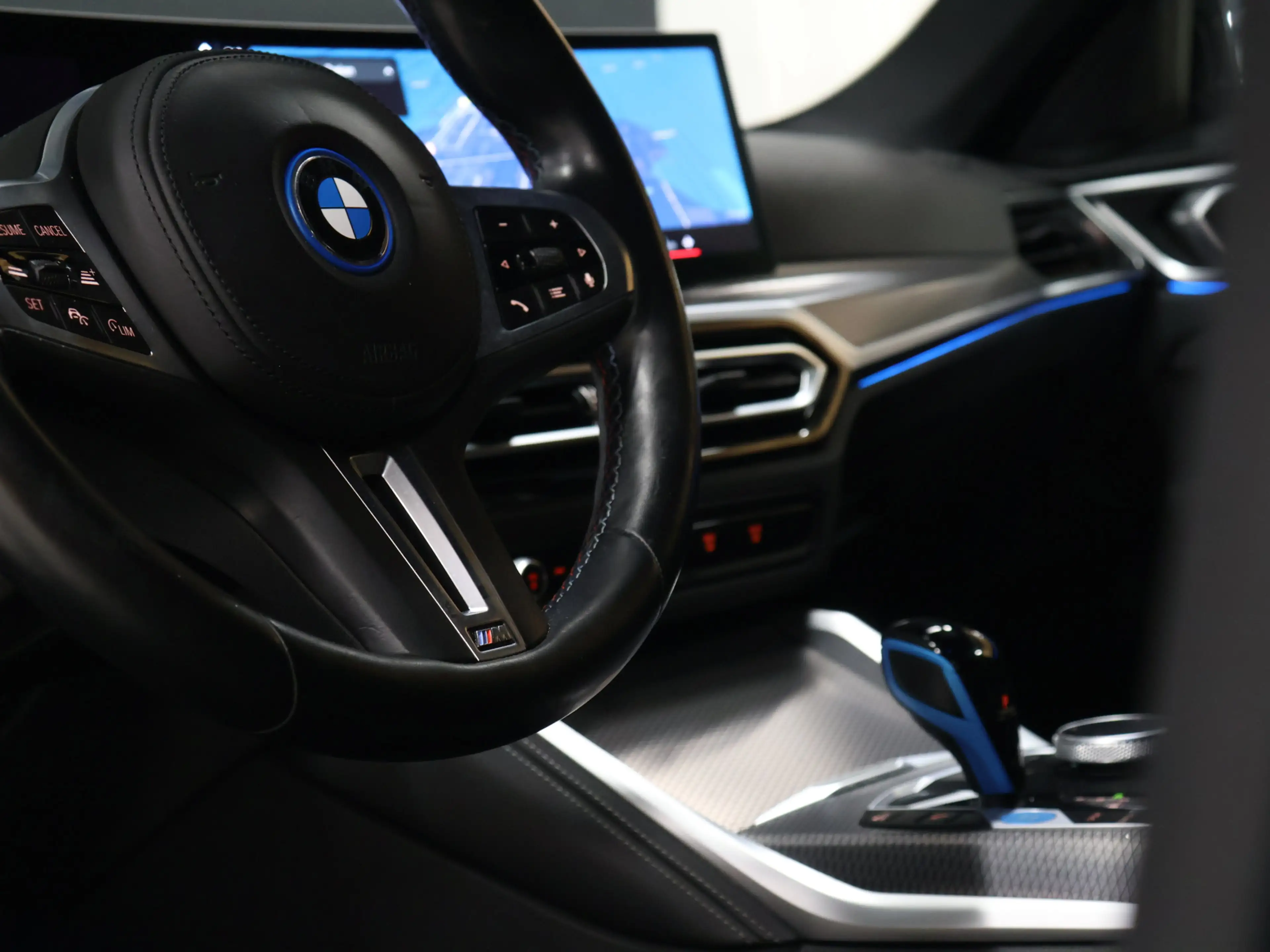 BMW i4 M50 High Executive 84 kWh [TREKHAAK, APPLE CARPLAY — photo 5