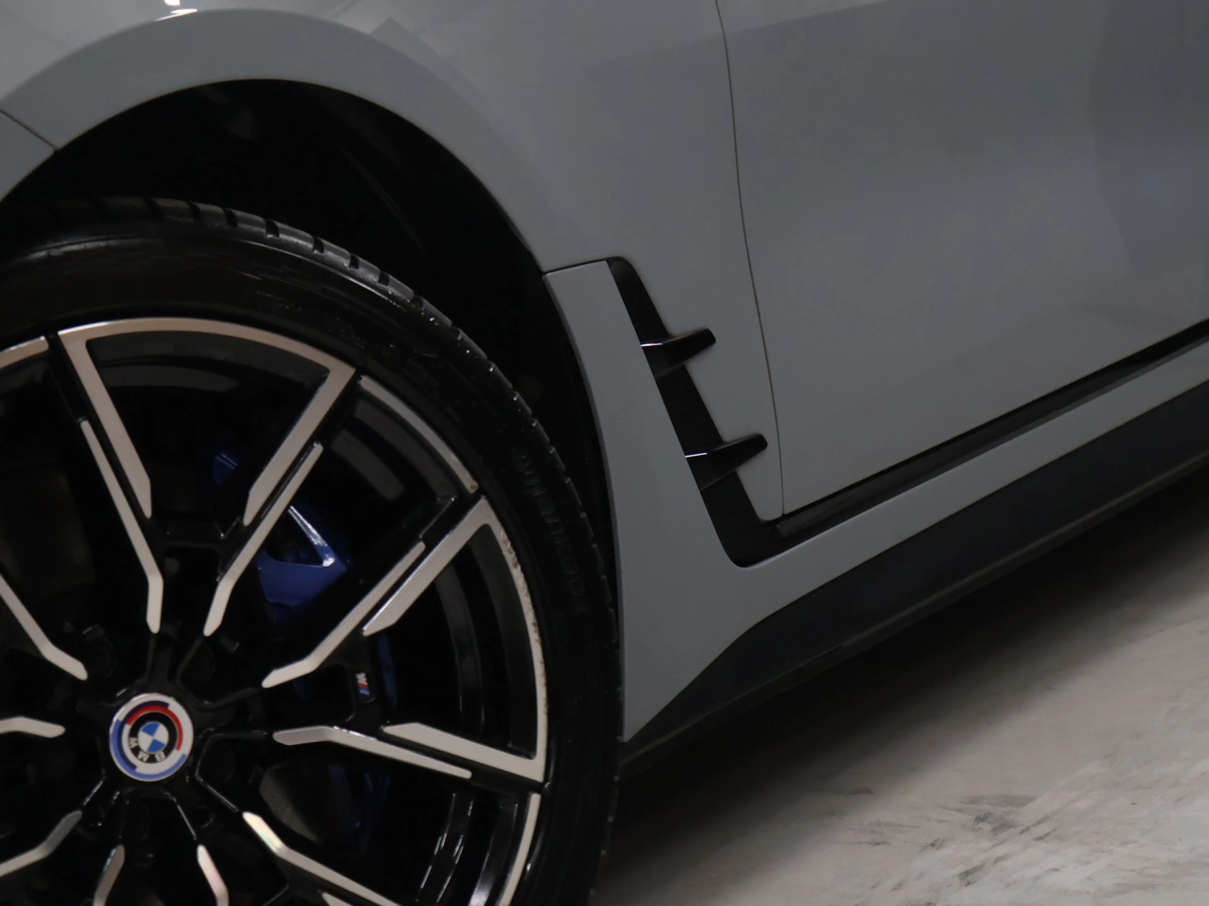 BMW i4 M50 High Executive 84 kWh [TREKHAAK, APPLE CARPLAY — photo 30