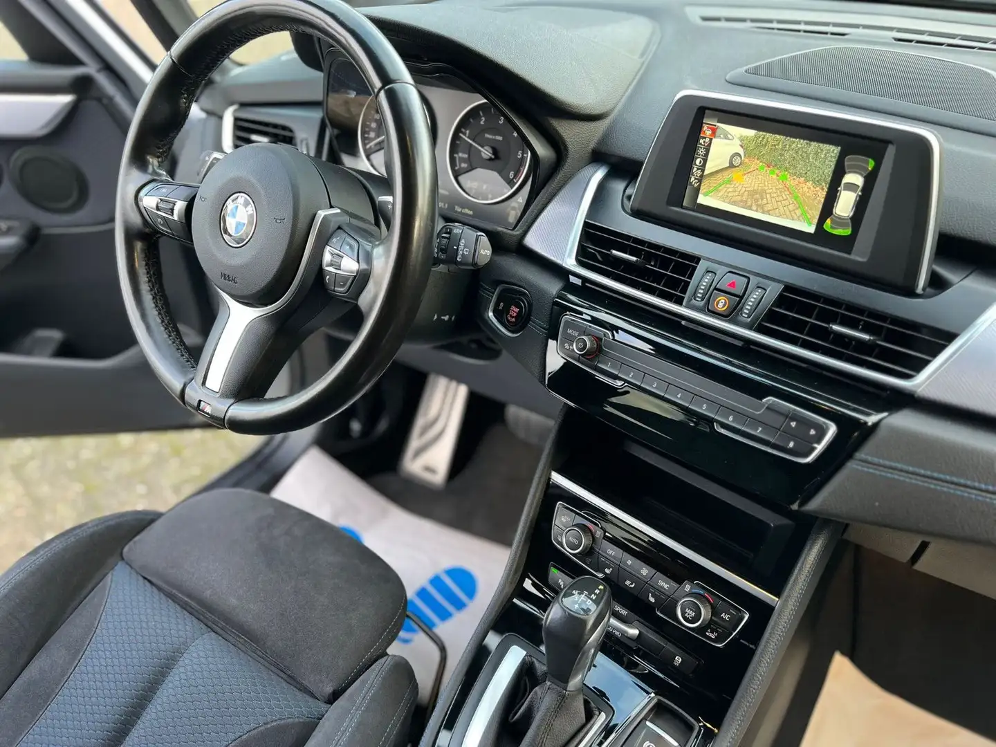BMW 220 M Sport( TÜV neu*2Hand) Plateado - 2