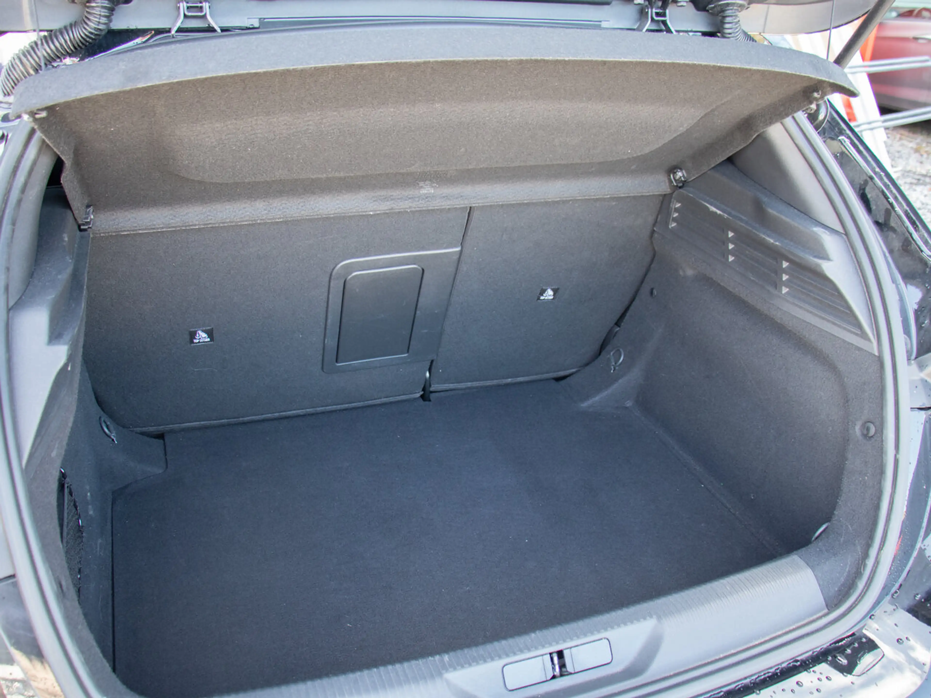 Peugeot 308 GT 5d 1.2 130PK|CAMERA|CARPLAY|NAVI|STOELVERWAR... — photo 9