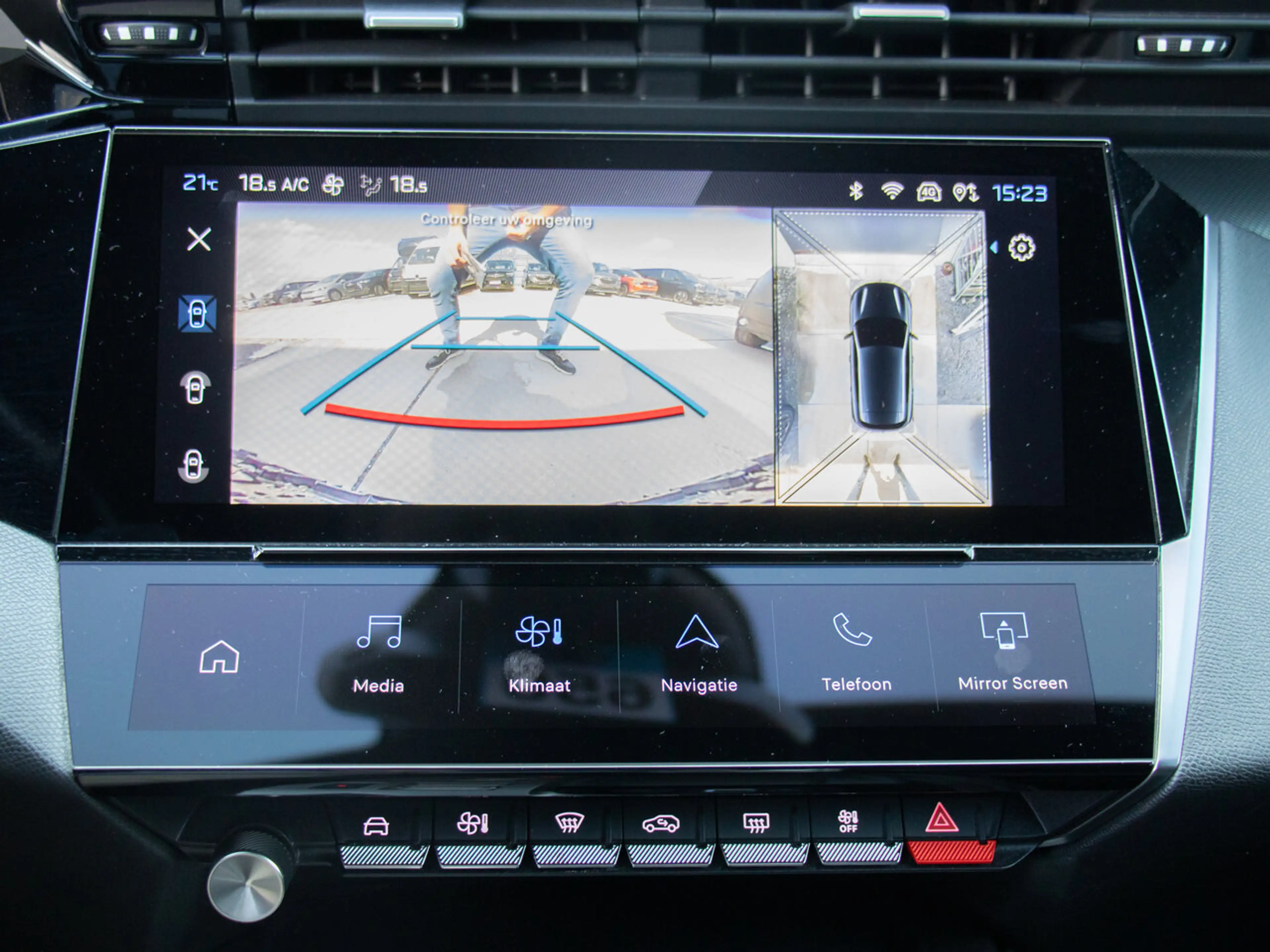 Peugeot 308 GT 5d 1.2 130PK|CAMERA|CARPLAY|NAVI|STOELVERWAR... — photo 17