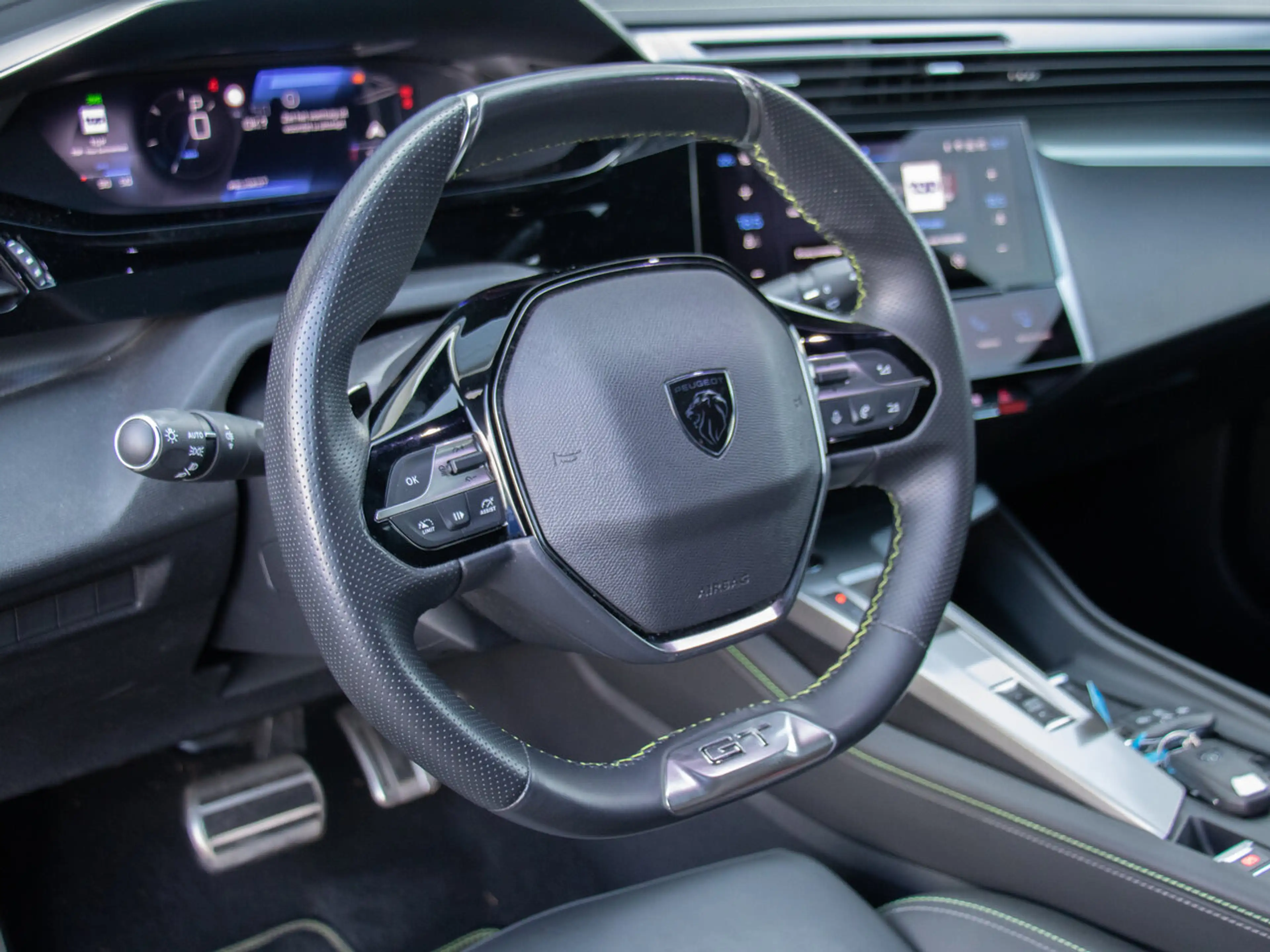Peugeot 308 GT 5d 1.2 130PK|CAMERA|CARPLAY|NAVI|STOELVERWAR... — photo 26