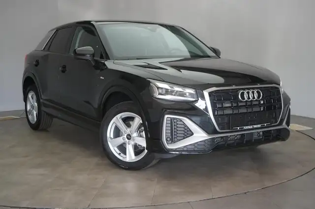 Audi Q2 main image
