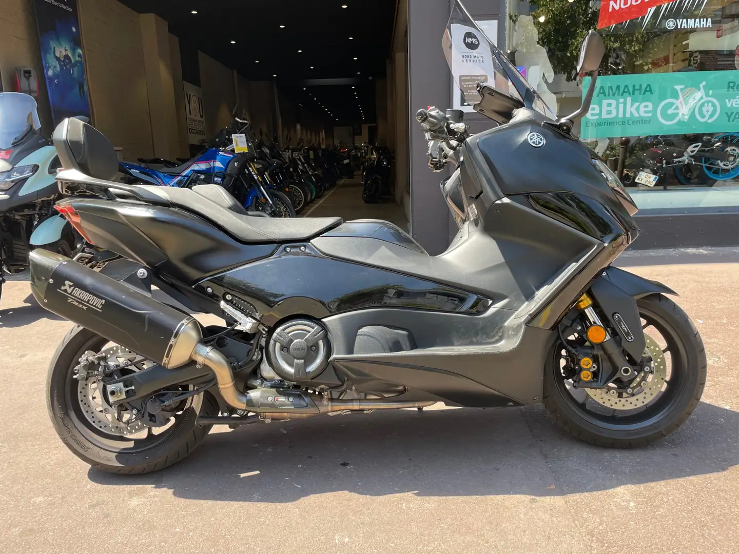 Yamaha TMAX 560 Noir - 1