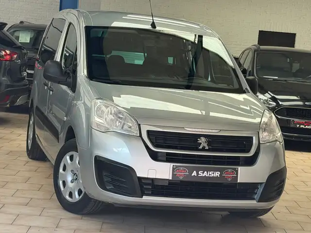 Peugeot Partner Tepee 1.6 BlueHDi Active 5 PLACES