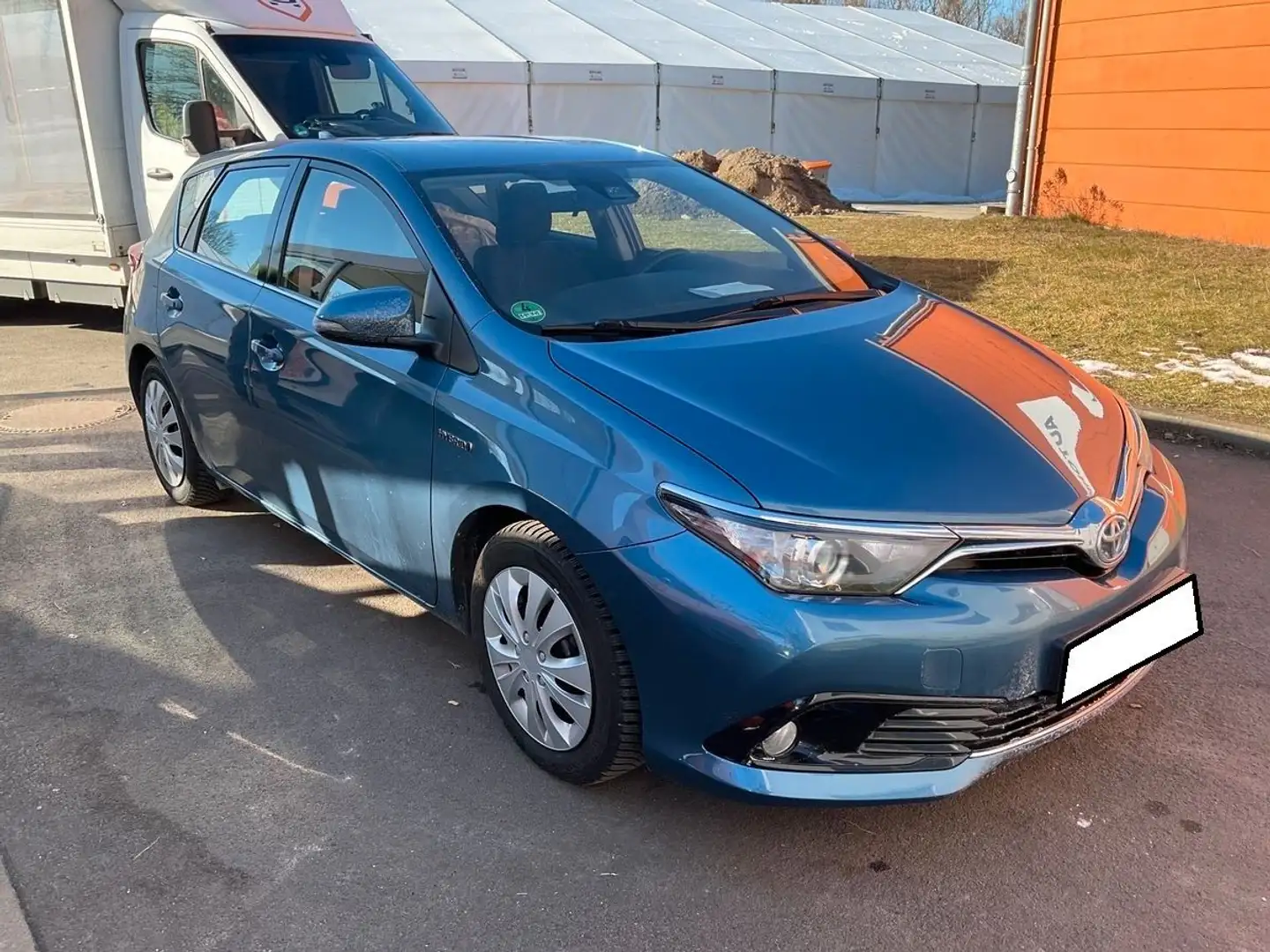 Toyota Auris Hybrid Edition-S Blau - 1