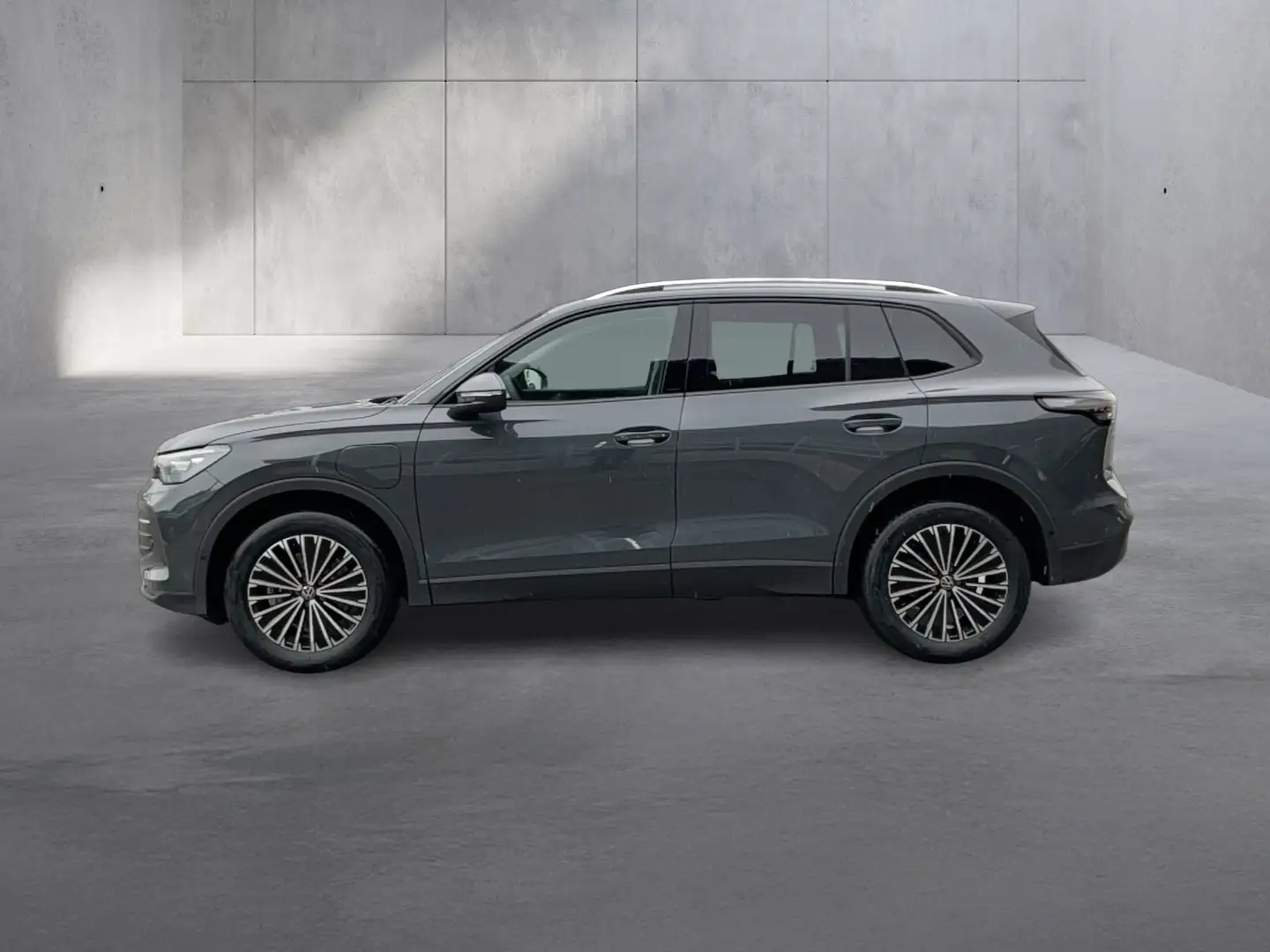 Volkswagen Tiguan Friends eHybrid DSG 150 kW Grau - 2