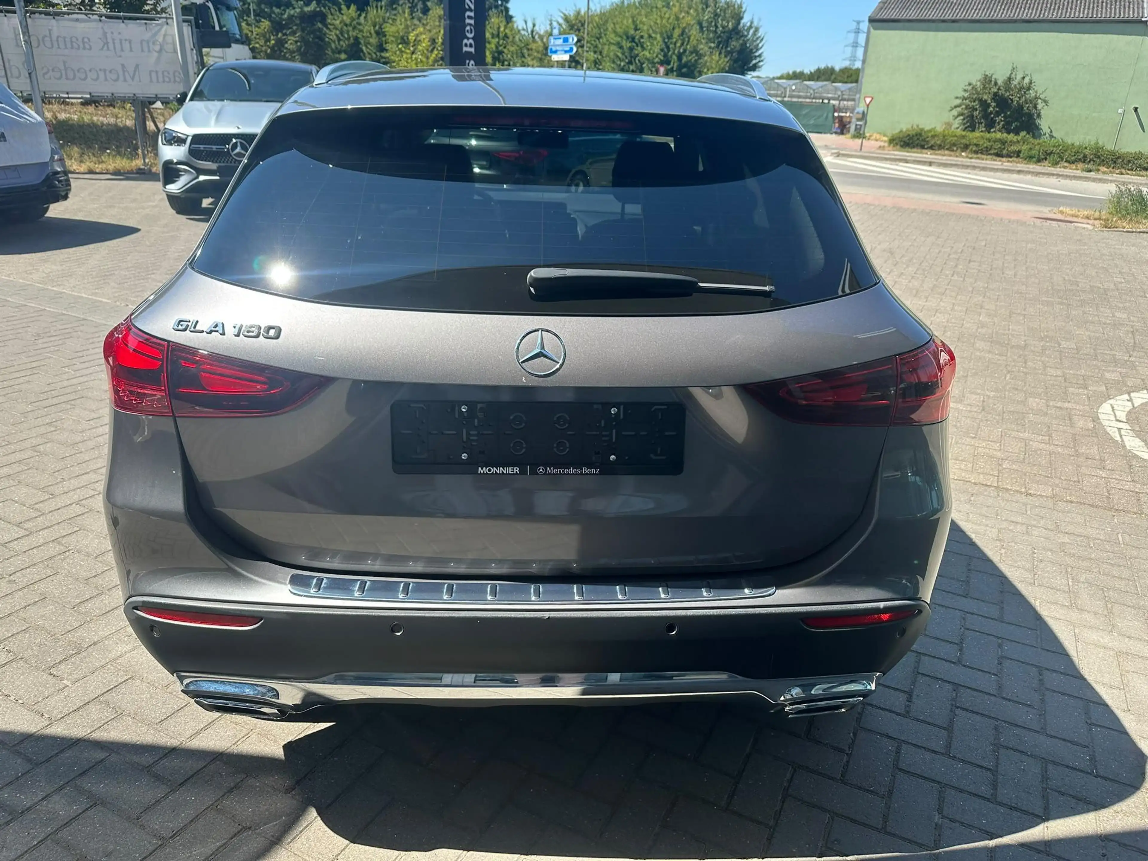 Mercedes-Benz GLA 180 GLA Business Line — photo 4