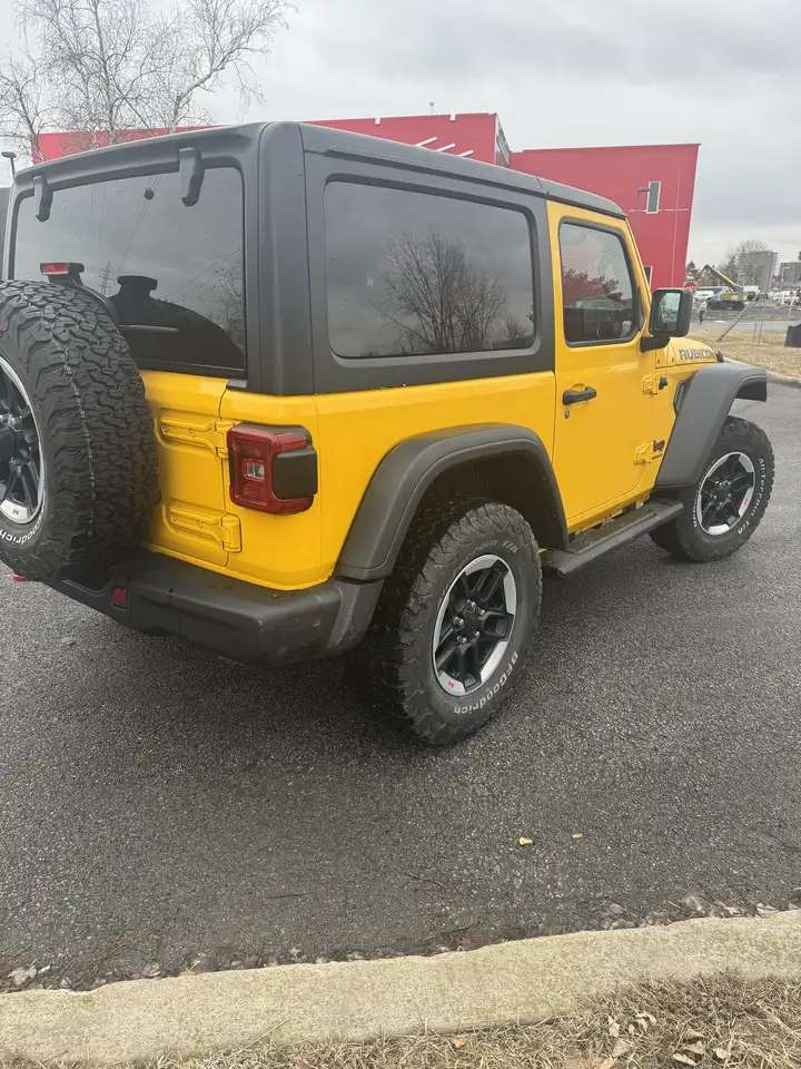 Jeep Wrangler снимка Jeep Wrangler