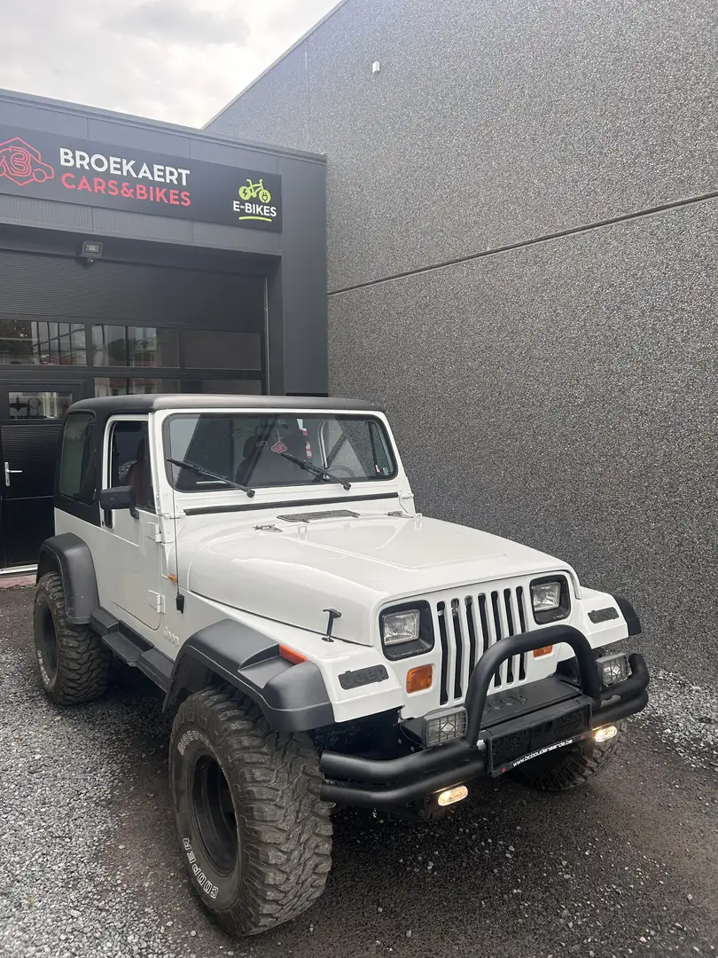 Jeep Wrangler 4.0 - 1