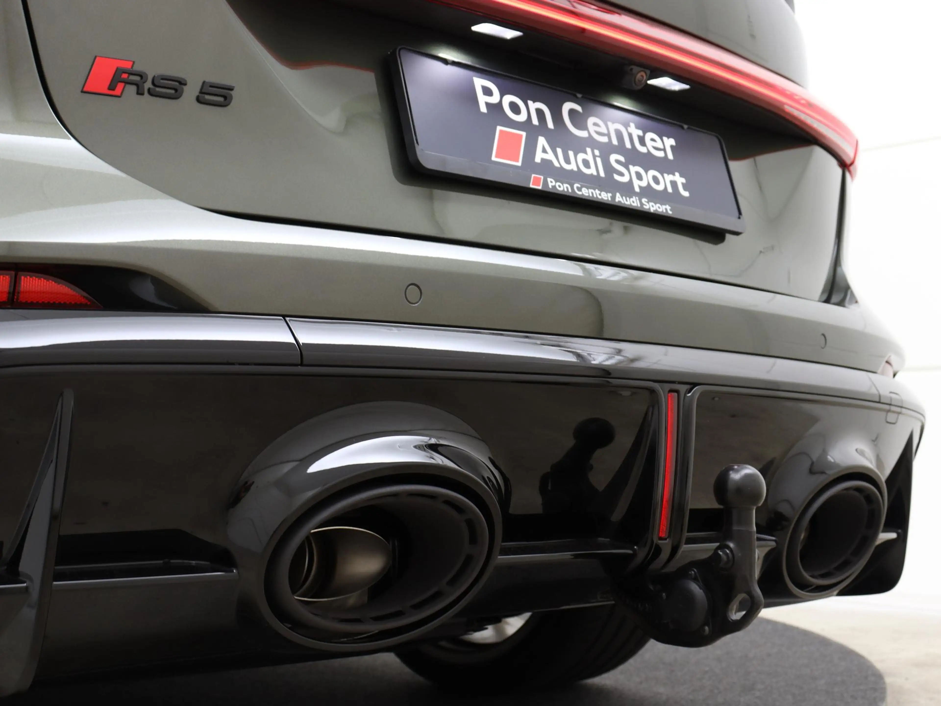 Audi RS5 Limousine e-hybrid Quattro | Pano Dak | Trekhaak | — photo 9