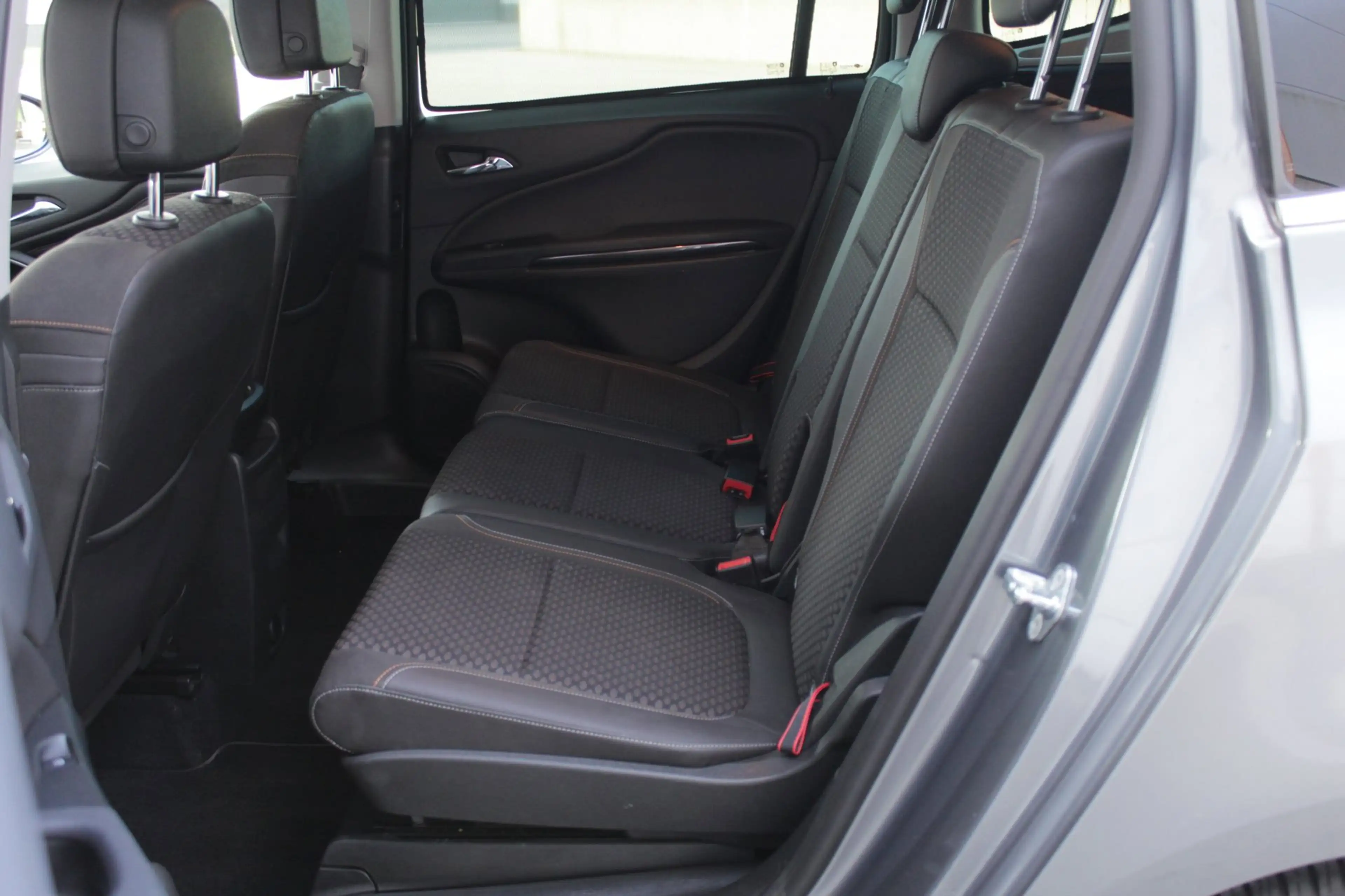 Opel Zafira Tourer 1.4 Edition 7p. - 2017 model - trekhaak - navigati — photo 14