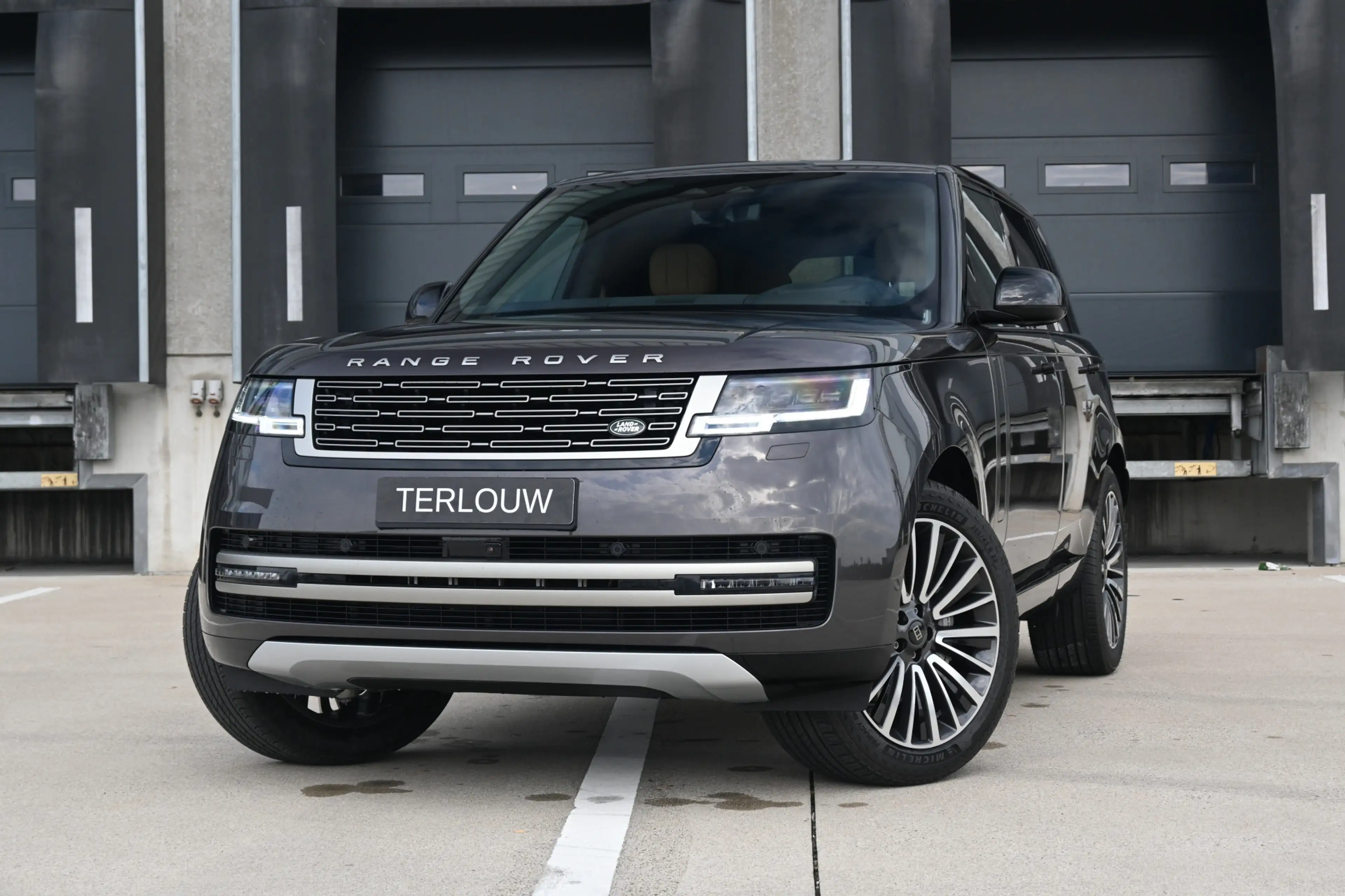 Land Rover Range Rover 3.0 P460e Westminster Edition PHEV