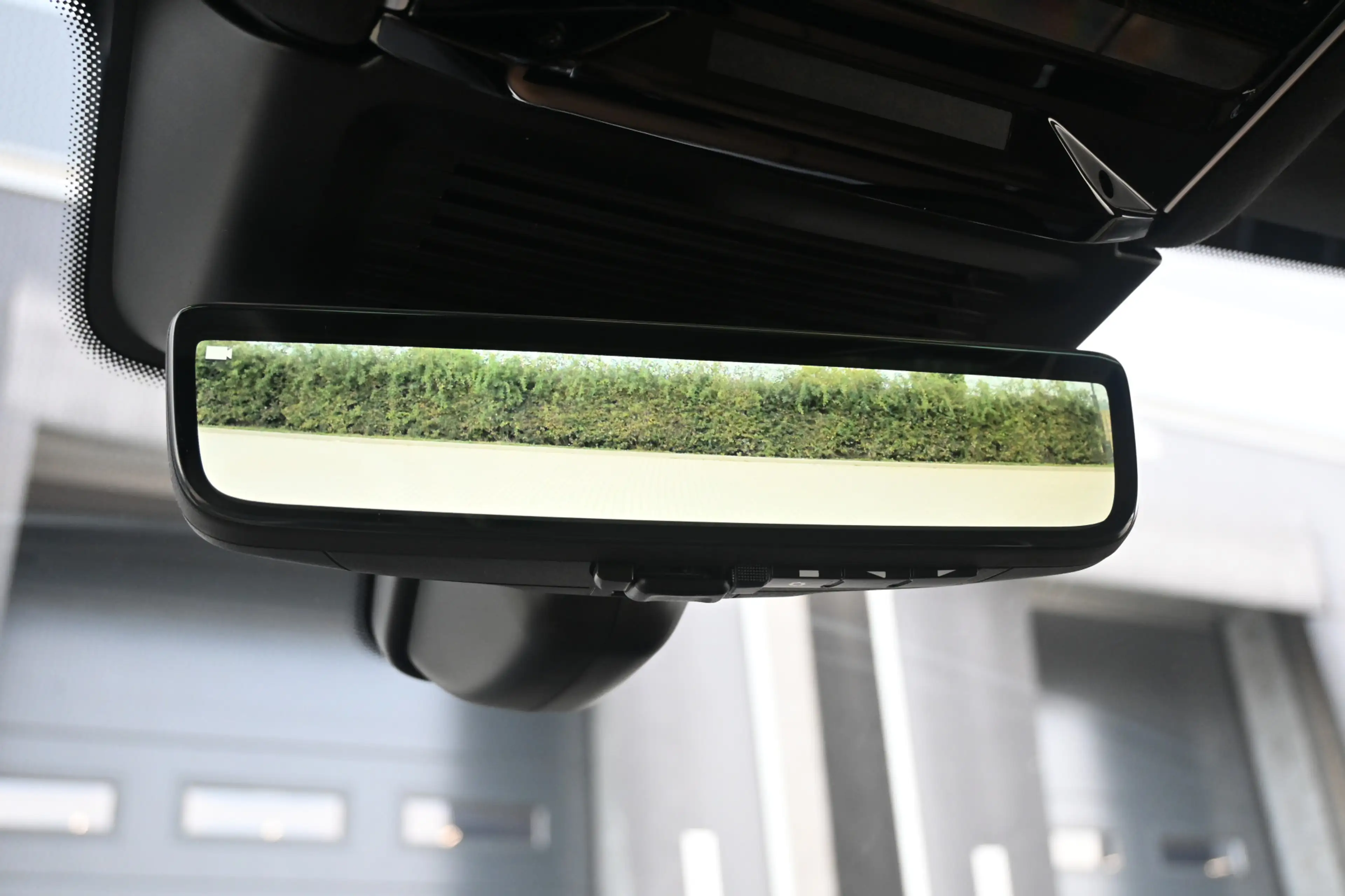 Land Rover Range Rover 3.0 P460e Westminster Edition PHEV — photo 22