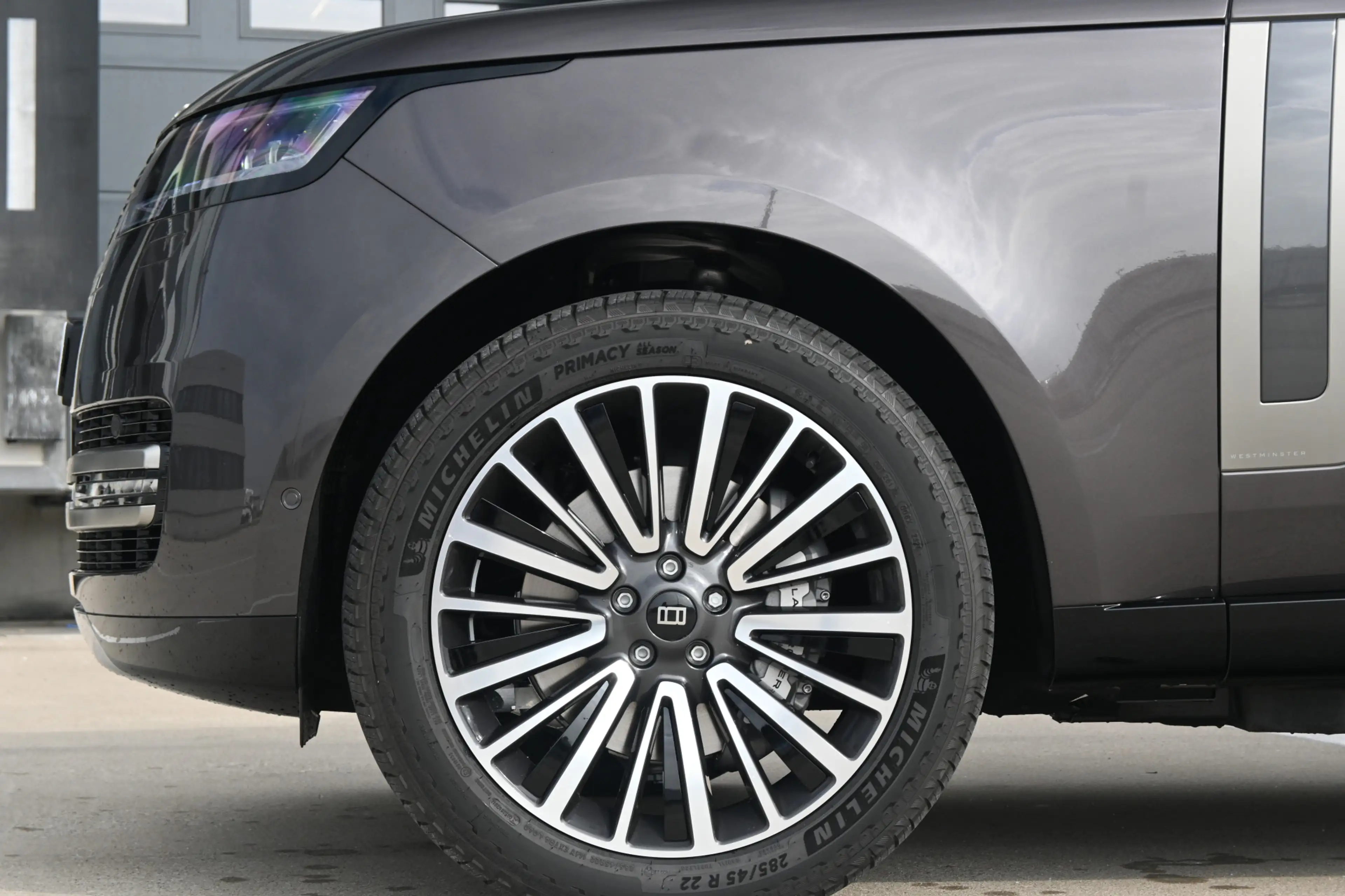 Land Rover Range Rover 3.0 P460e Westminster Edition PHEV — photo 11