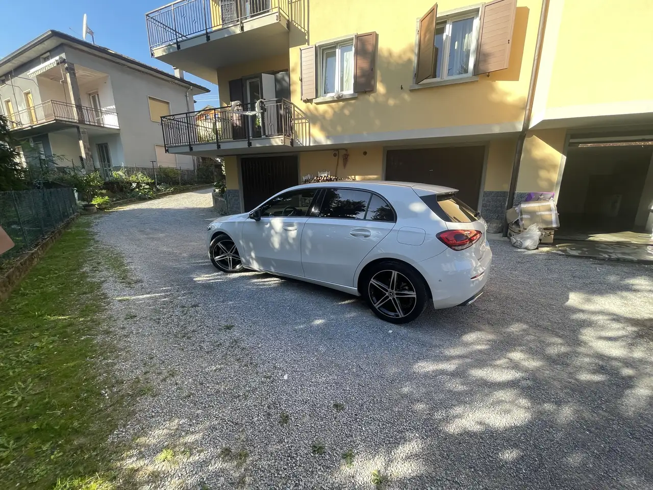 Mercedes-Benz A 180 d Sport auto — photo 1 of 15