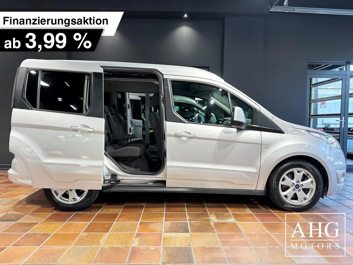 Ford Tourneo Connect TITANIUM PANORAMA NAV KAMERA AHK Silber - 1