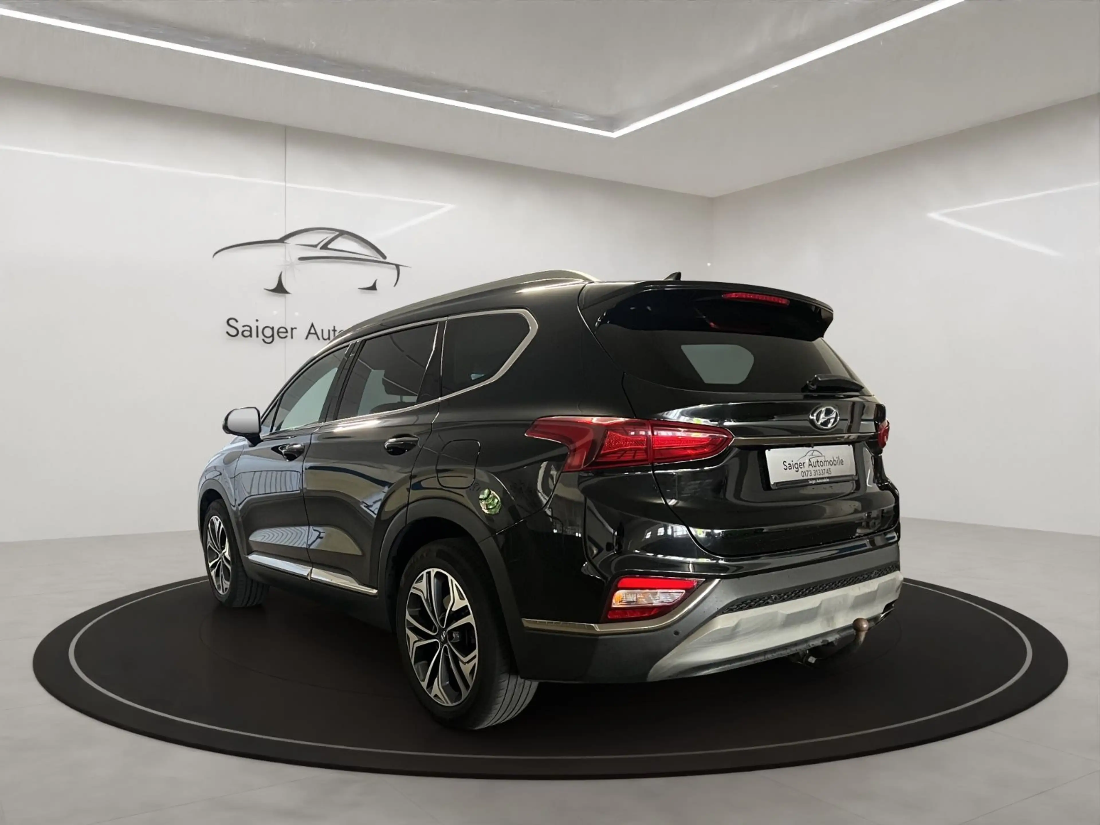 Hyundai SANTA FE Premium 4WD — photo 5