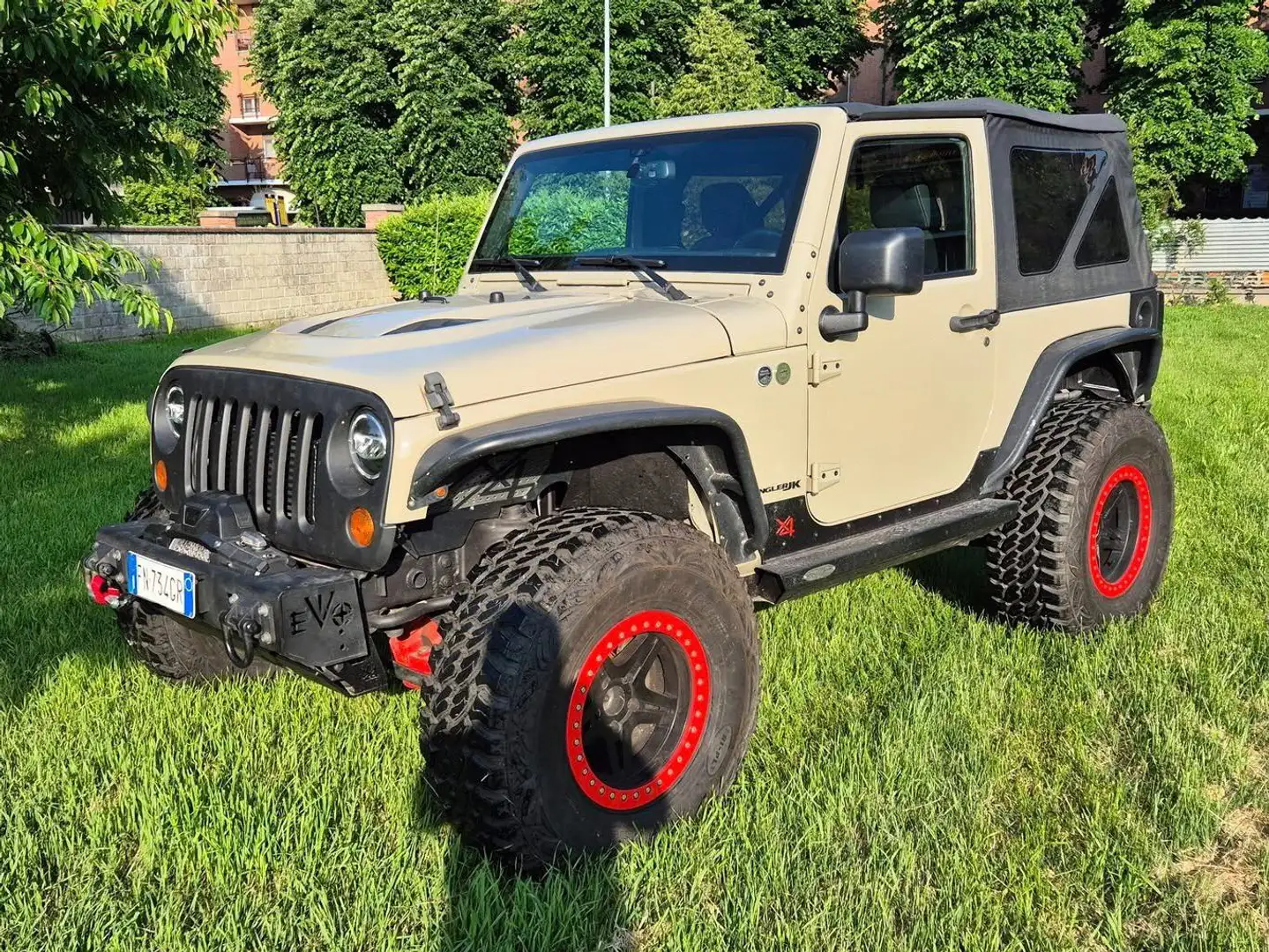 Jeep Wrangler JK Rubicon 2.8 automatico Beige - 1