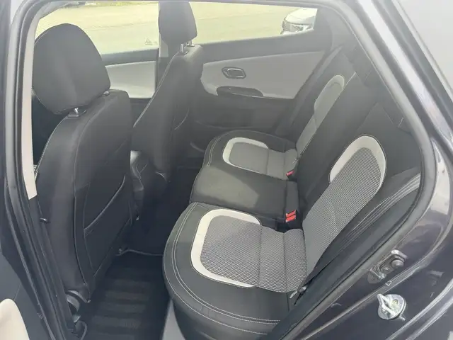 Kia Ceed view 6