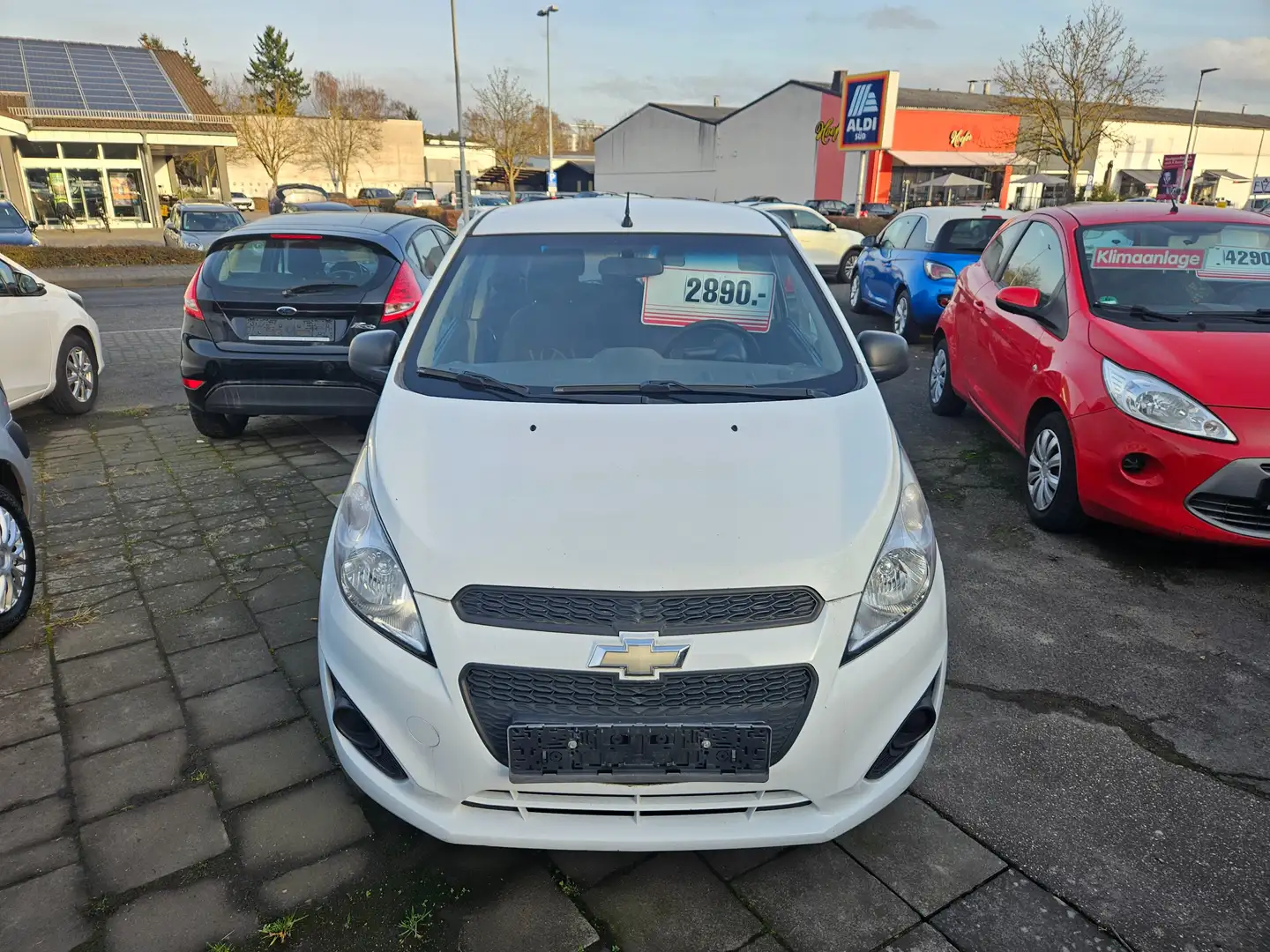 Chevrolet Spark LS Weiß - 2