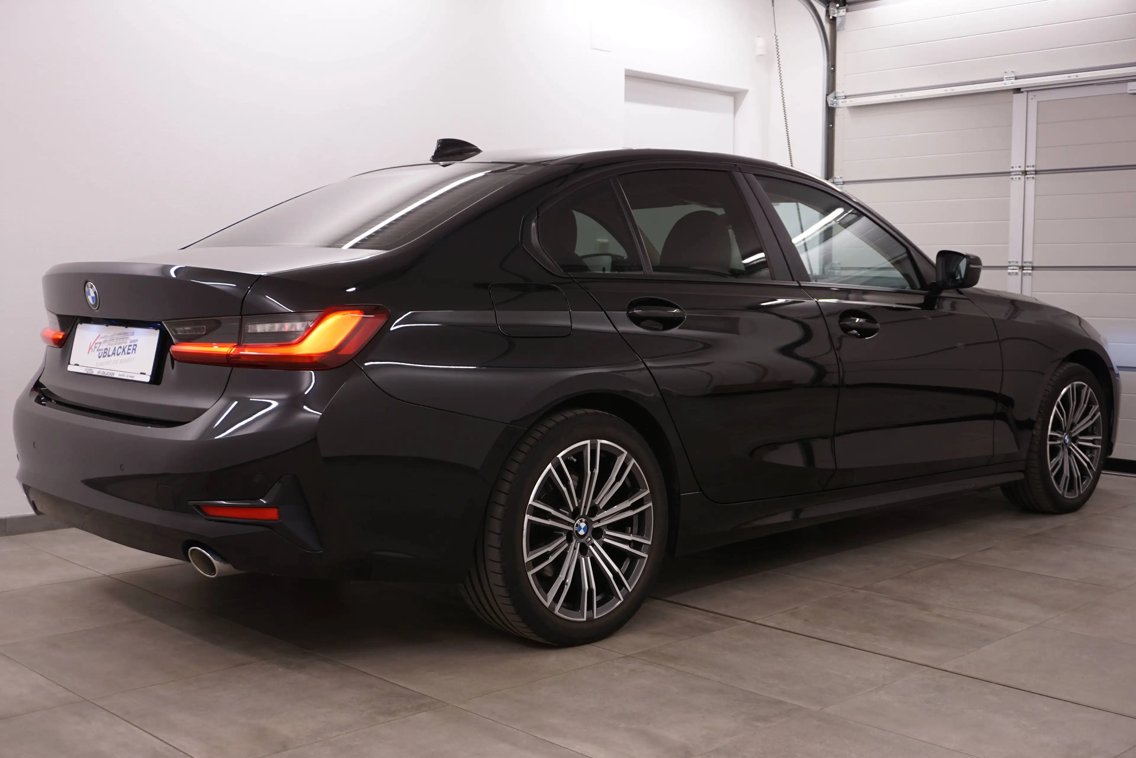 BMW 318 d // Shadow-Line // M-Felgen // — photo 2