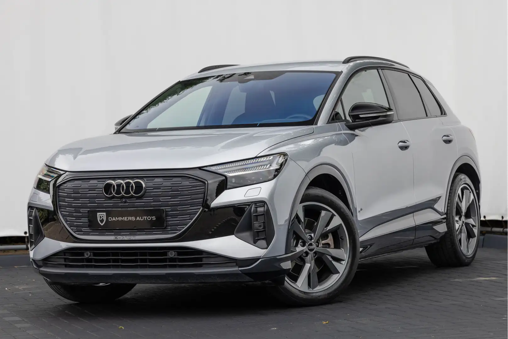 Audi Q4 e-tron 40 Launch edition Advanced Plus 77 KW Sonos Warmte Grijs - 1