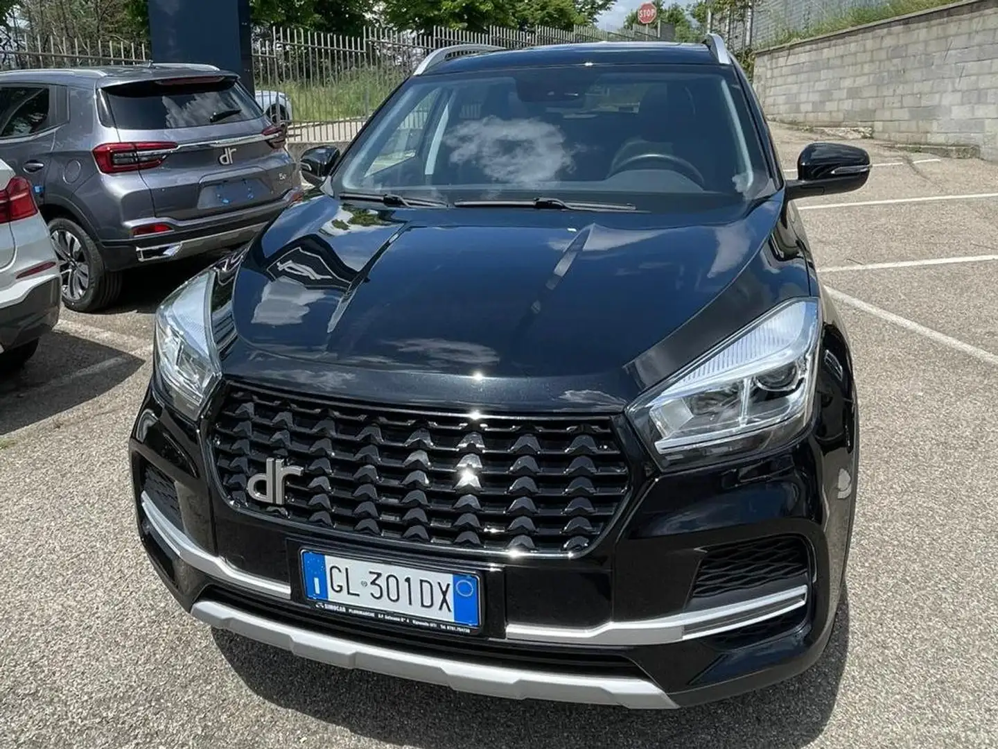 DR Automobiles DR4 dr 4.0 1.5 Gpl 114cv Negru - 1